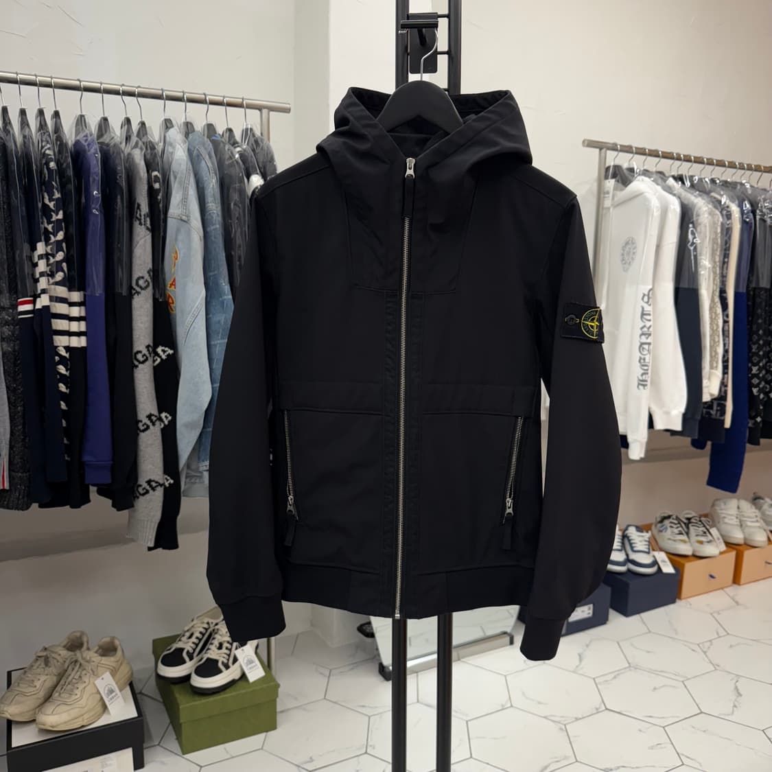 [S] 스톤아일랜드 소프트쉘 바람막이 자켓 상품이미지1