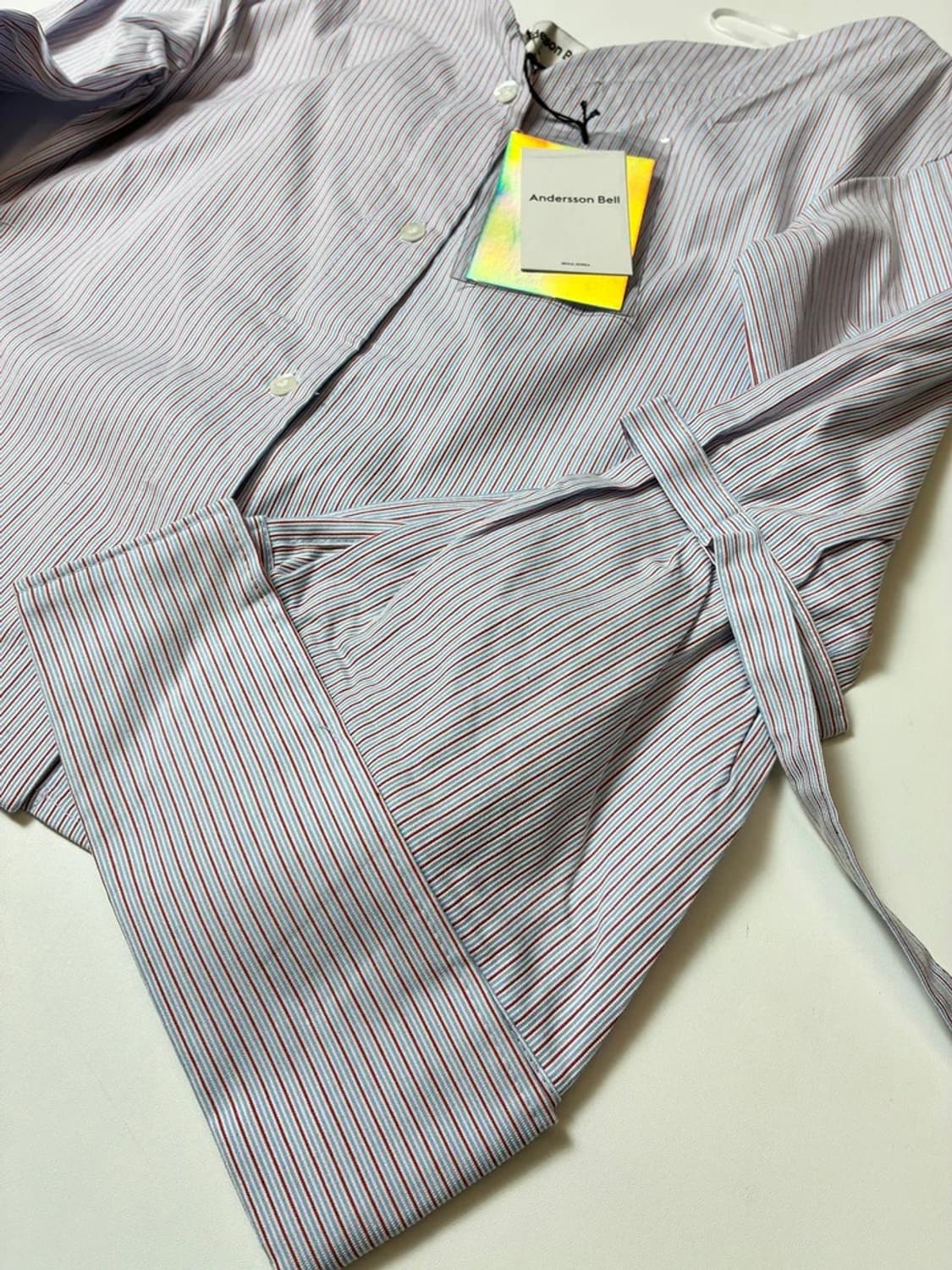 앤더슨벨 오프숄더 스트라이프 벌룬 블라우스 PN8949 상품이미지3