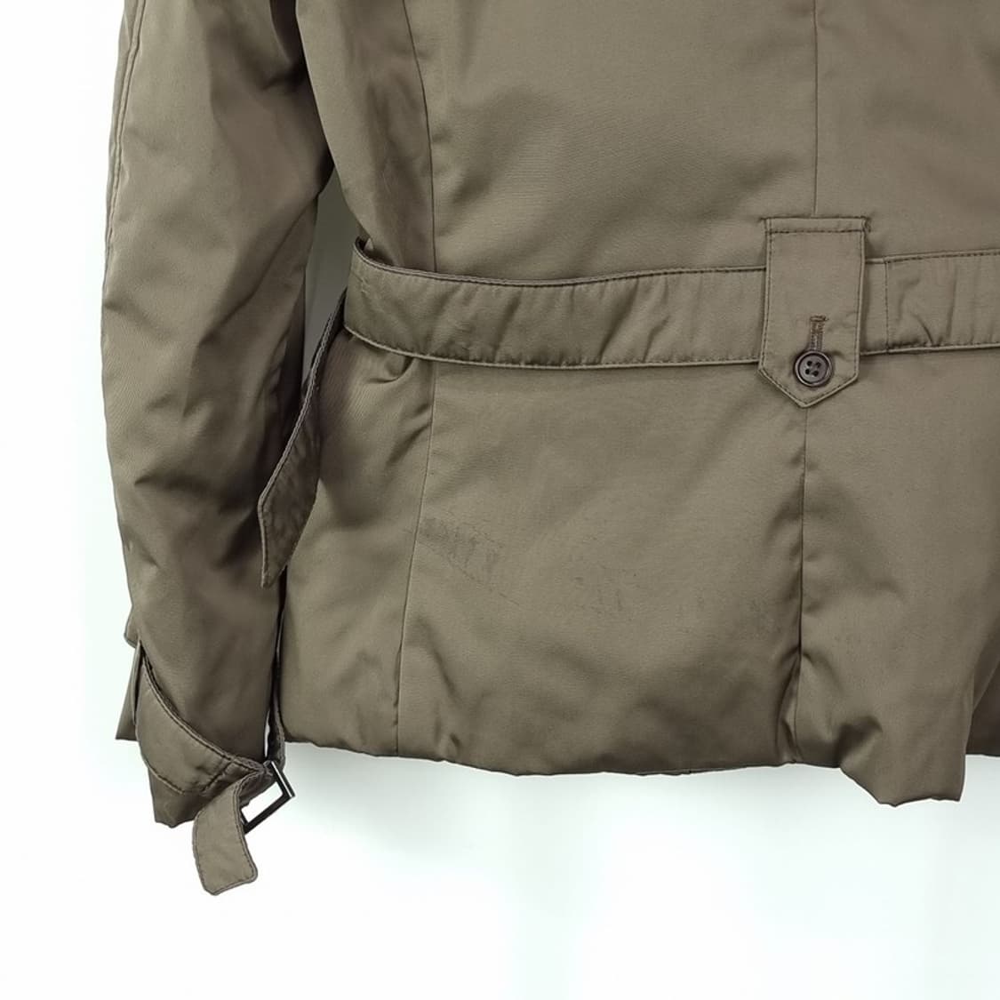 [막스마라] 벨티드 숏 트렌치 경량 패딩 자켓 P01289 상품이미지10