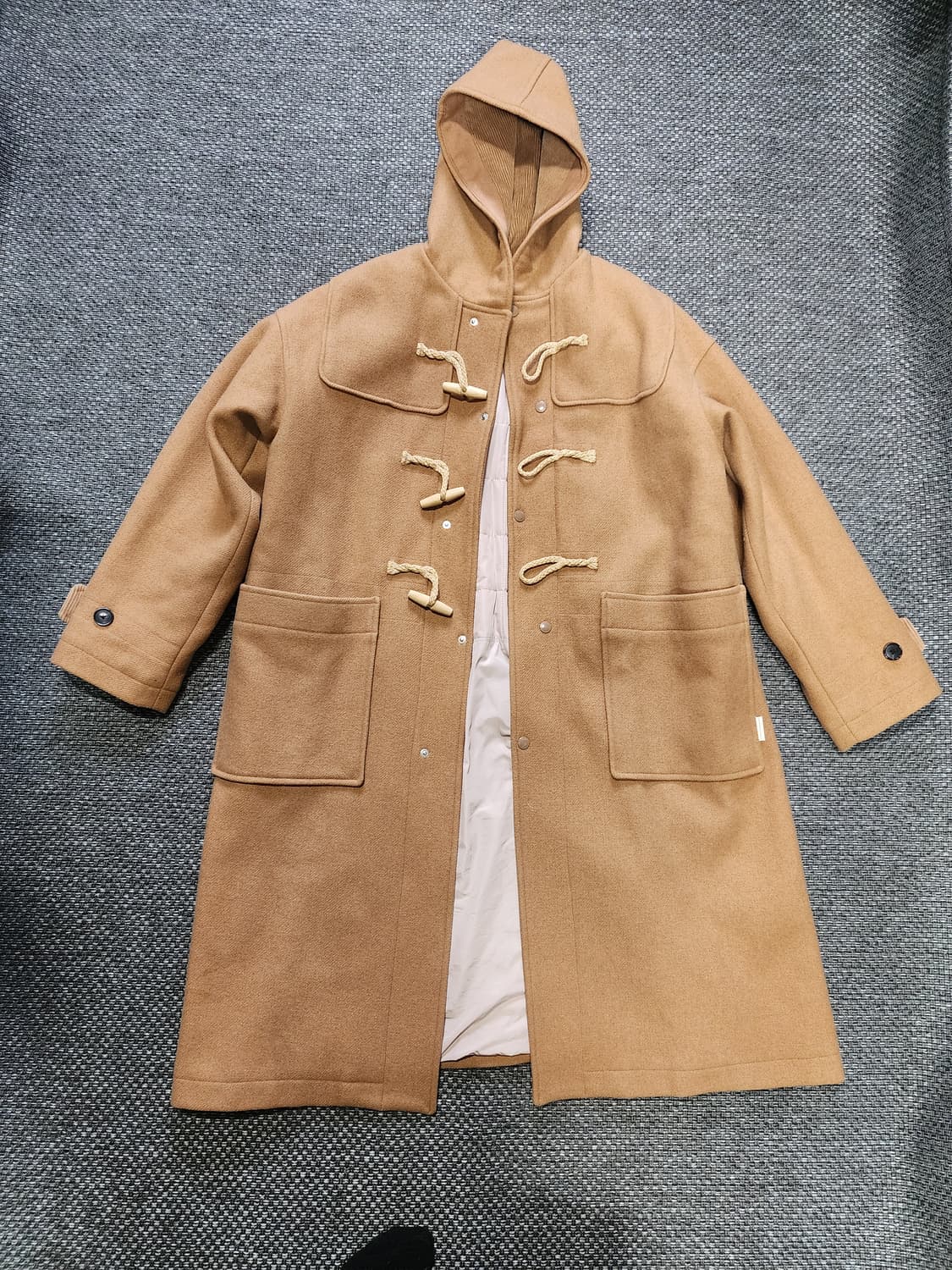 라이풀 미니멀 가먼츠 후드 떡볶이 코트 1사이즈  상품이미지1