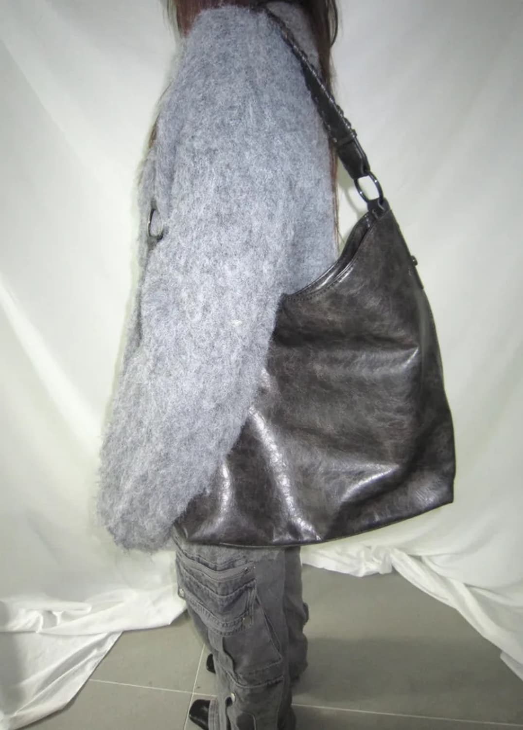 센지 cenji 크랙 호보백 블랙 상품이미지1