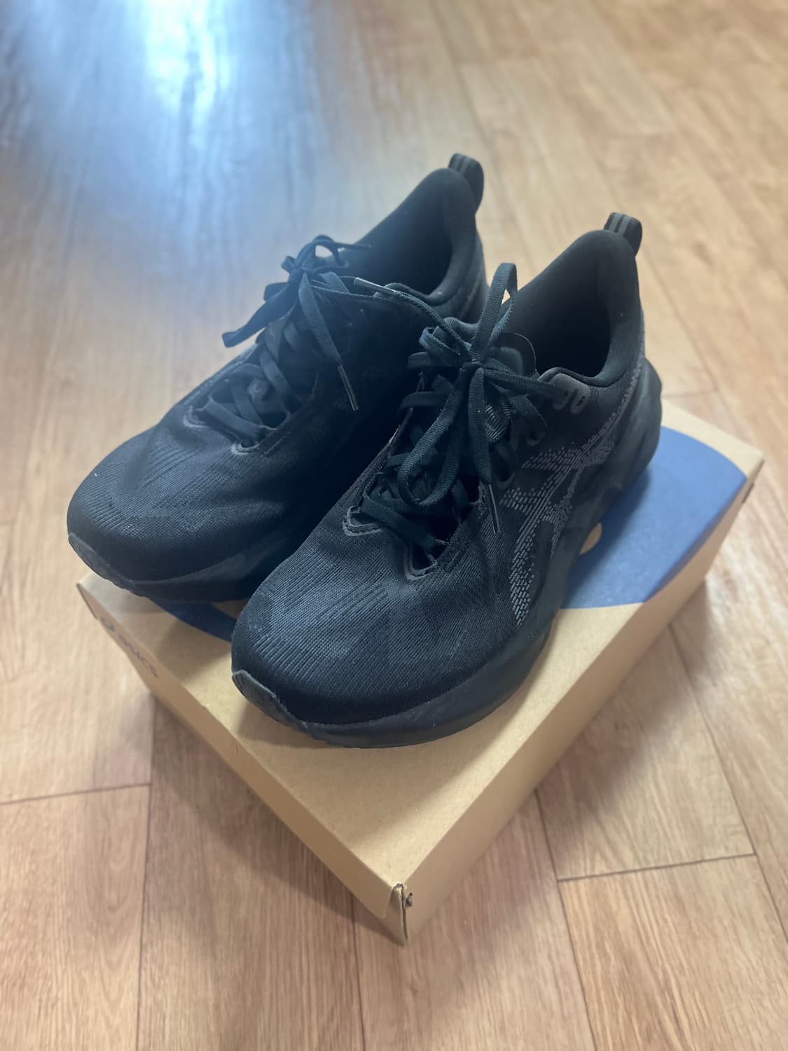 [260] 아식스 노바블라스트5 블랙 상품이미지1