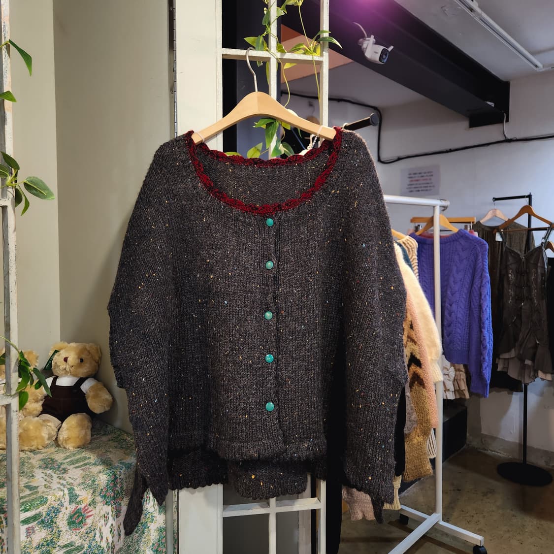 색실 콕콕 케이프 가디건 상품이미지2