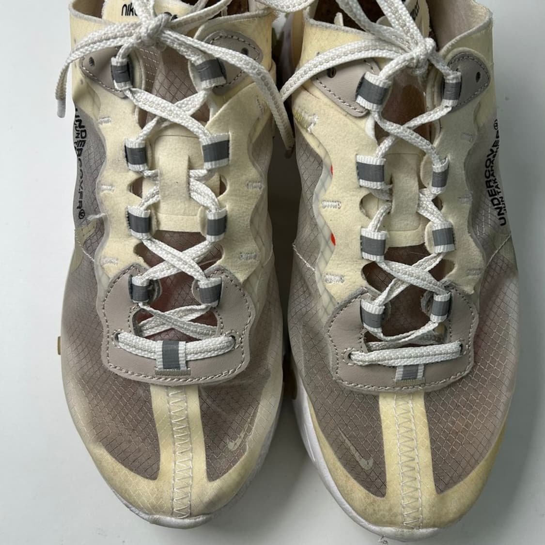 나이키 x 언더커버 리액트 엘리먼트 87 운동화 240 상품이미지4