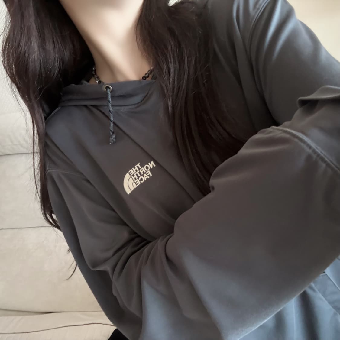 노스페이스 딥카키 그레이 얇쫀쫀 후드티  상품이미지1