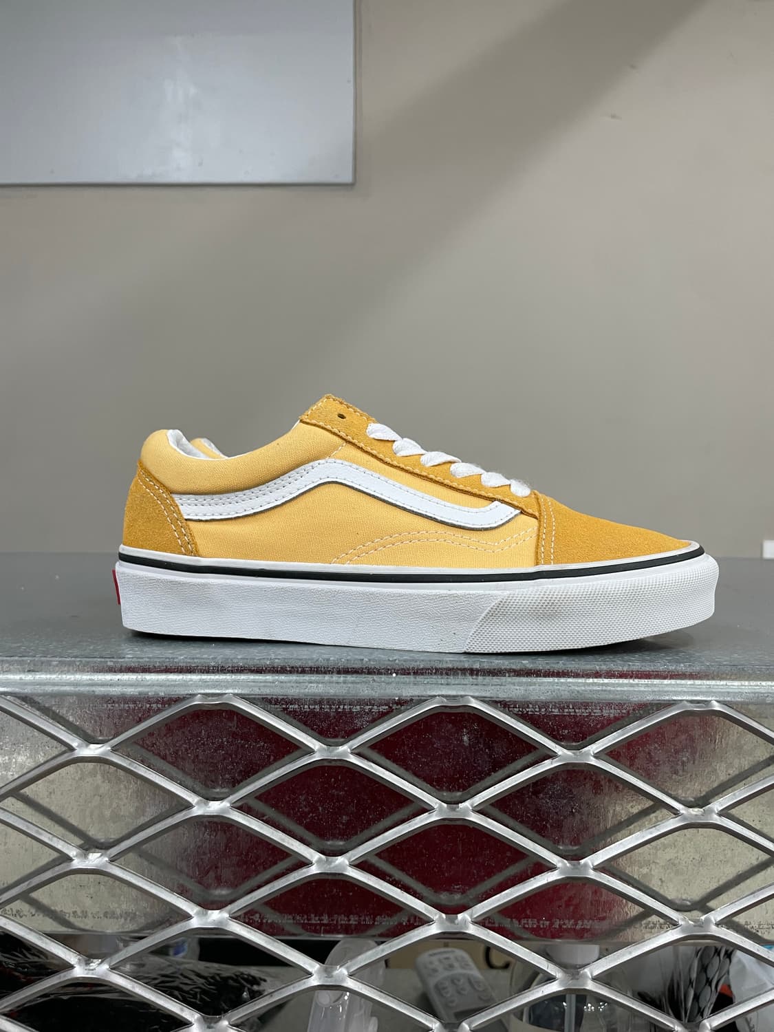 반스 올드스쿨 옐로우 220 상품이미지4
