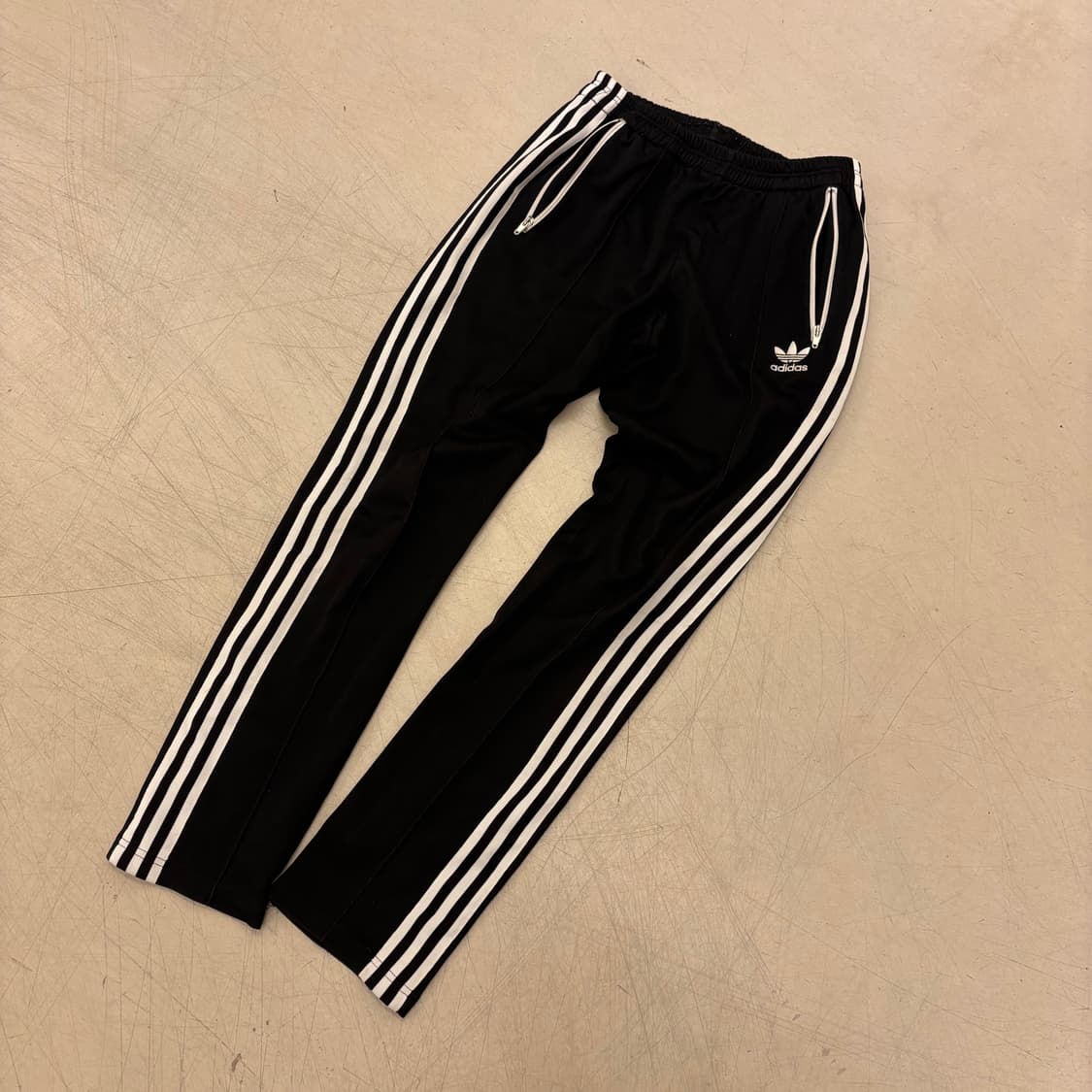 아디다스 오리지널 삼선 트레이닝 팬츠 상품이미지1