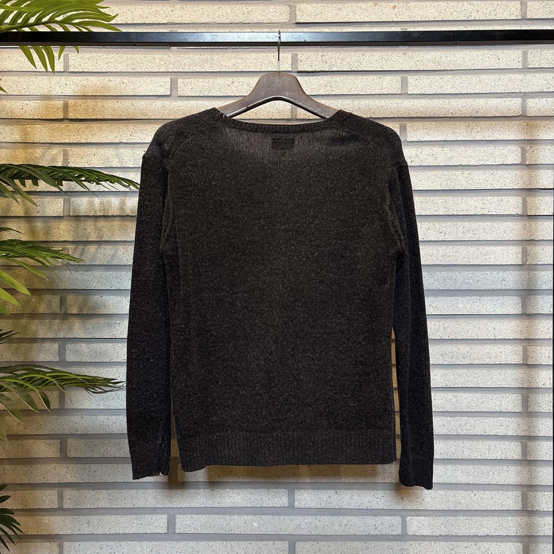 PPFM 애슬레틱 레터링 울 니트 자카드 패턴 디테일 차콜 상품이미지3