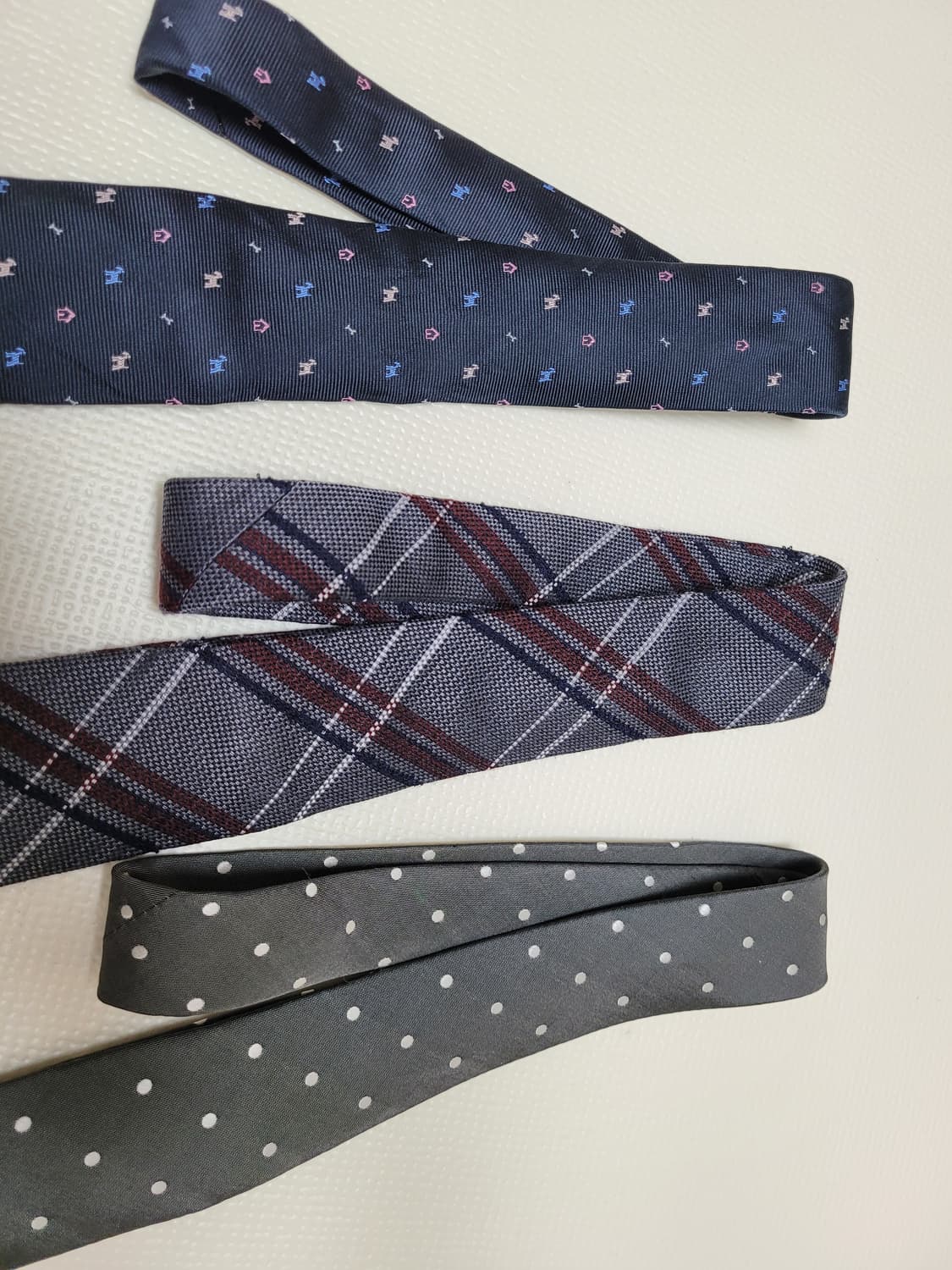 넥타이 3종 (체크, 도트패턴 네이비, 브라운, 그레이) 상품이미지6