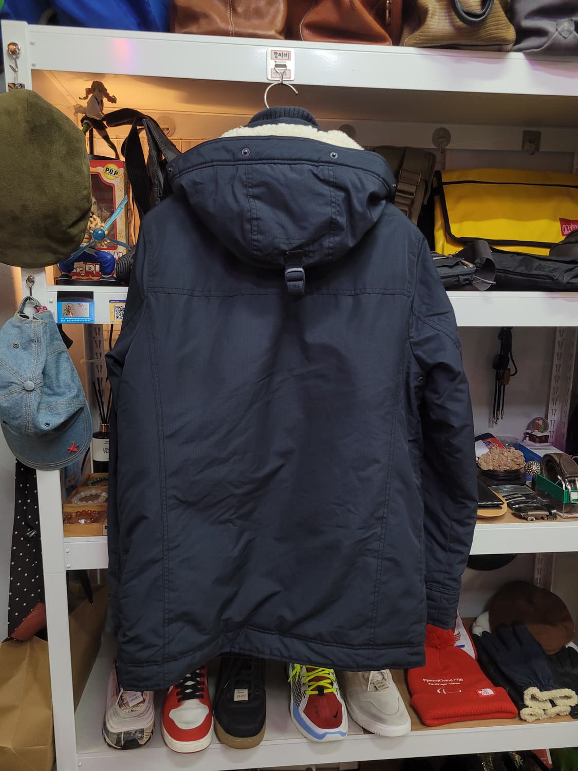 A&F 아베크롬비앤피치 방수 방풍 패딩 상품이미지2