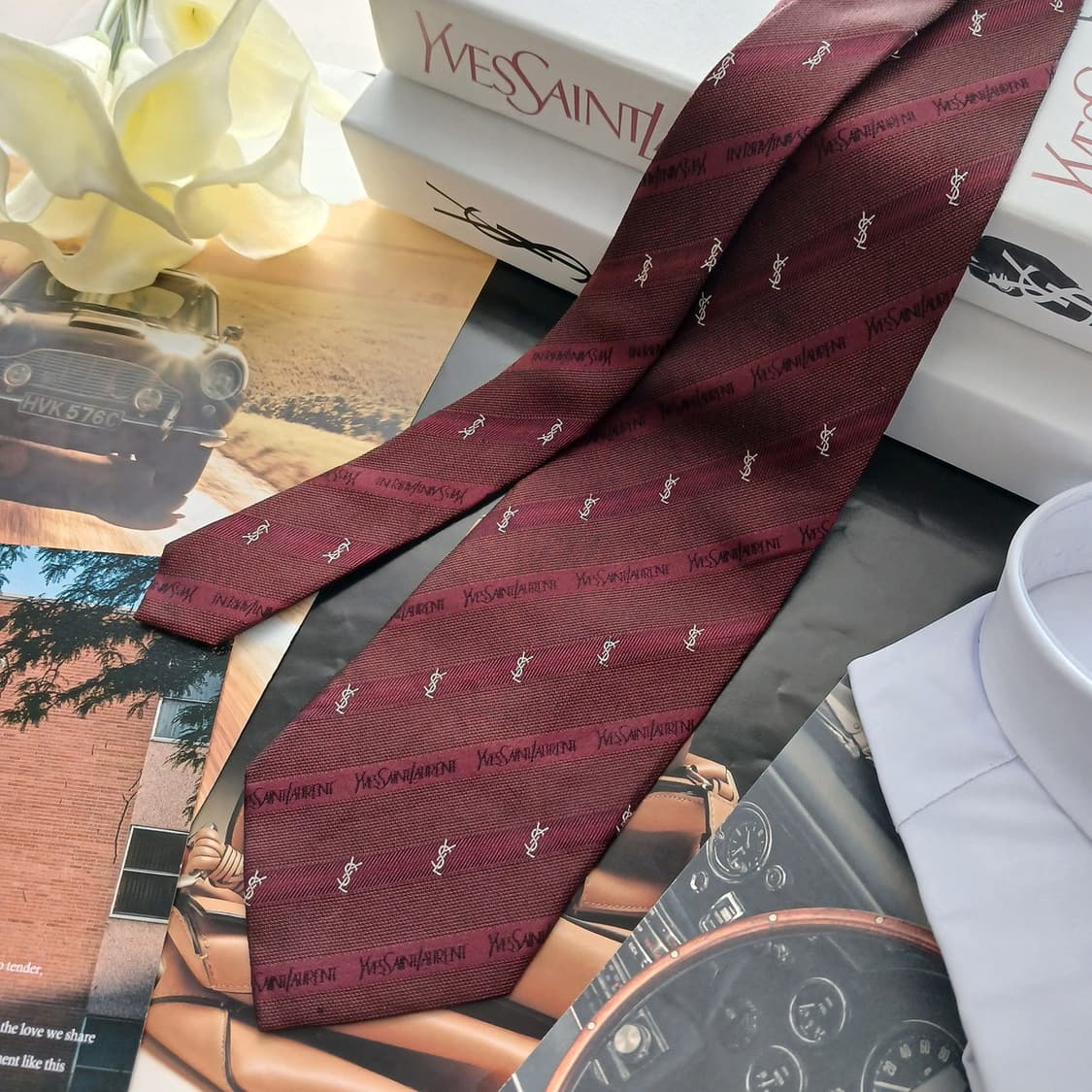 입생로랑 실크 스트라이프 로고 넥타이 9.8cm B등급 A18788
 상품이미지3