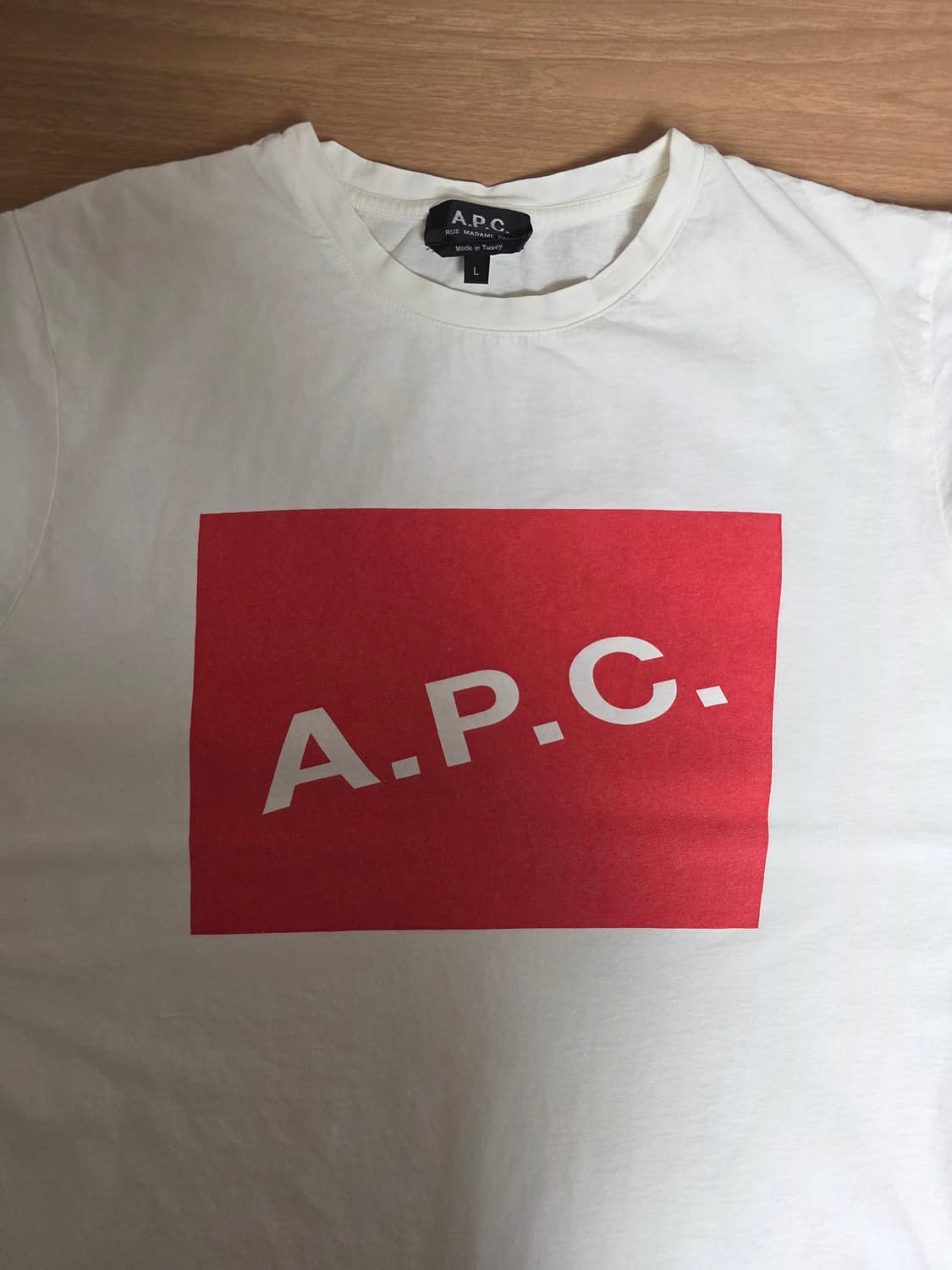 (L)A.P.C. 화이트  로고 반팔 티셔츠 상품이미지2