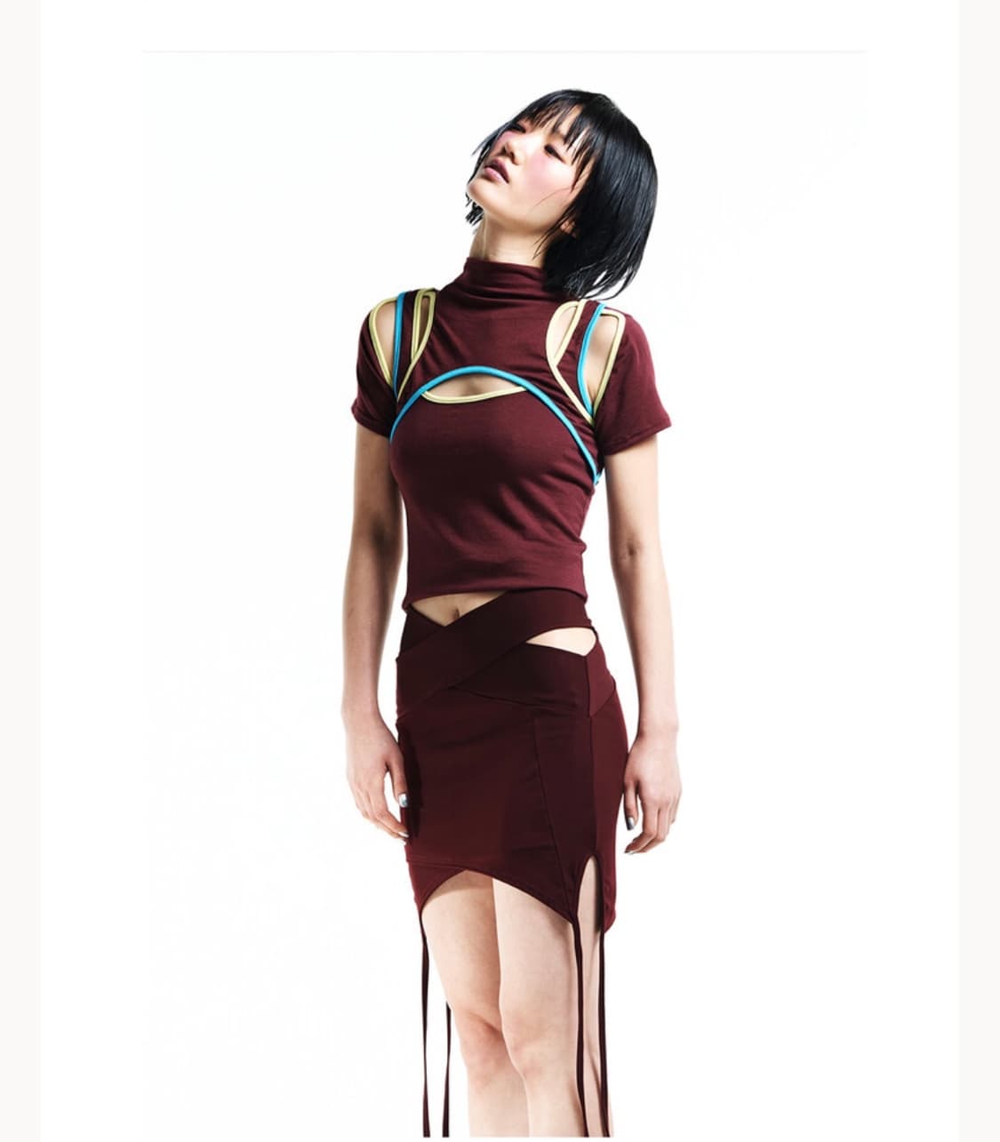 COLOR CONTRAST HALFNECK CUTOUT TEE (BURG 상품이미지6