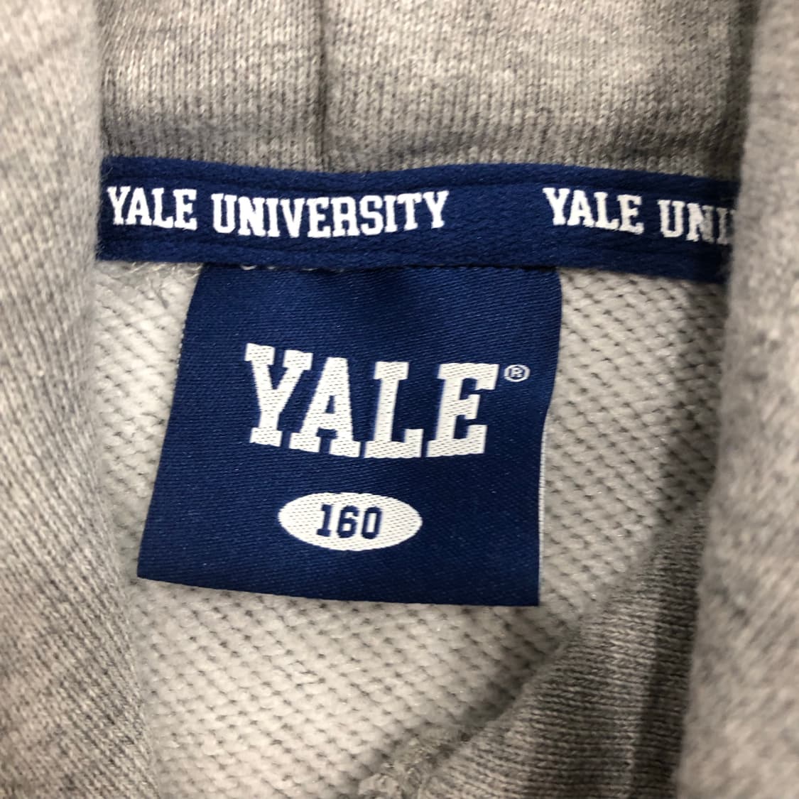 예일 로고 후드티 상품이미지4