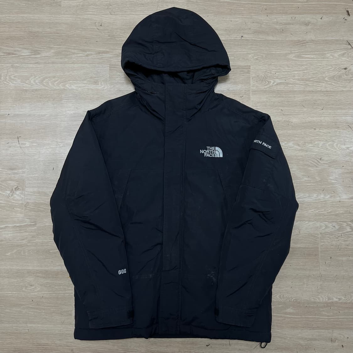 노스페이스 600 후드 바람막이 점퍼 [블랙] S/90 상품이미지1