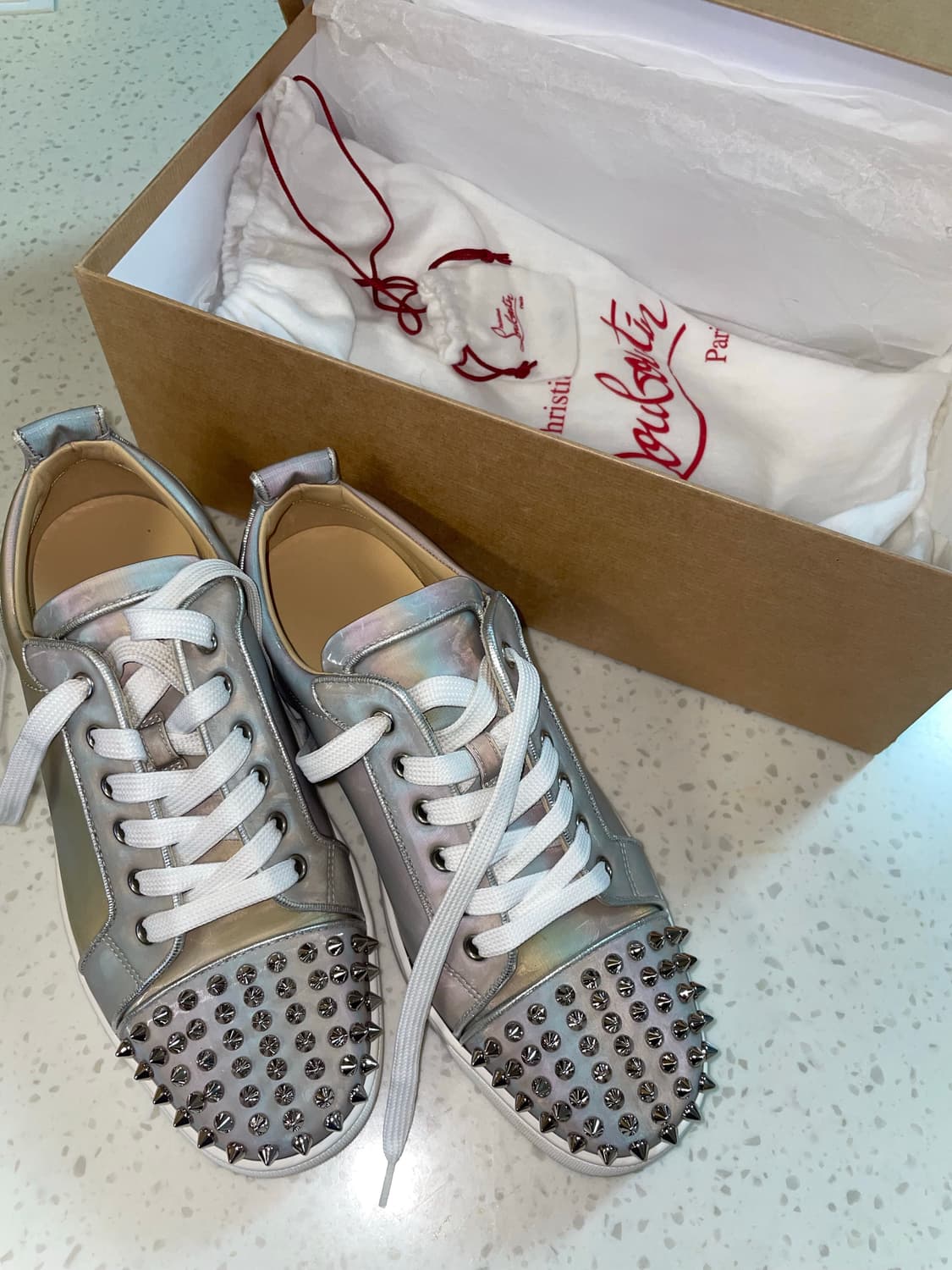 크리스찬 루부탱 스니커즈 상품이미지1