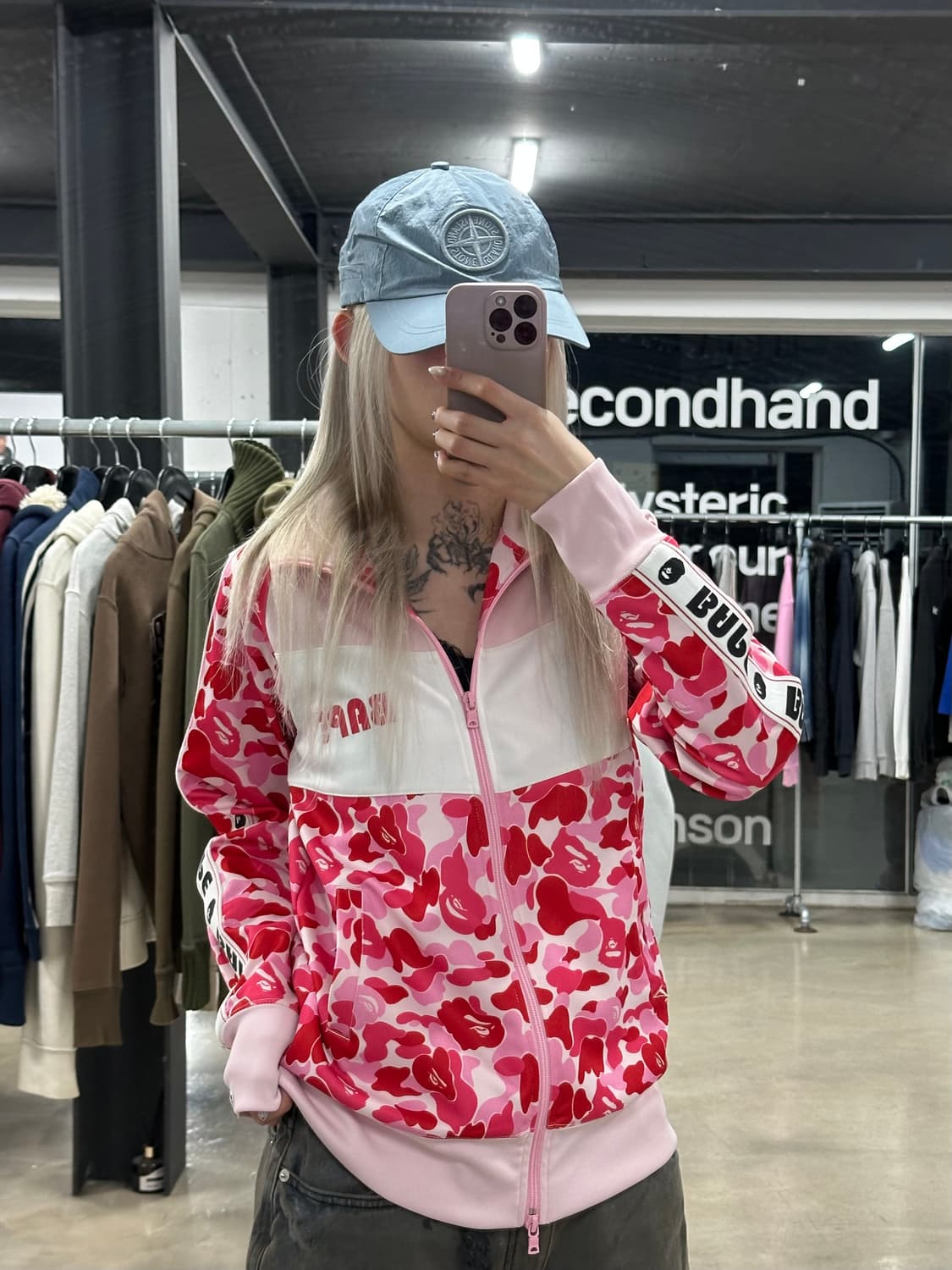  베이프 ABC 카모 레온 릴렉스드 샤크 풀 집 후드 핑크 상품이미지3