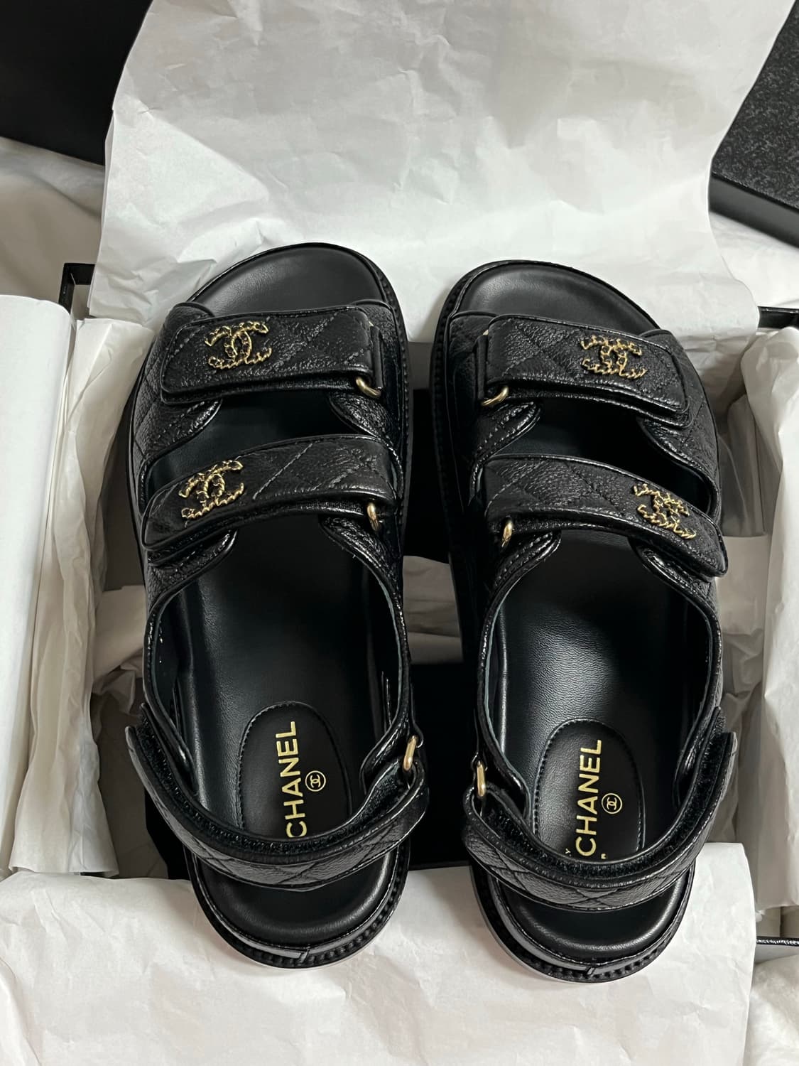 샤넬 새상품 벨크로 샌들 39 새상품 비브람밑창 백화점풀박 상품이미지1