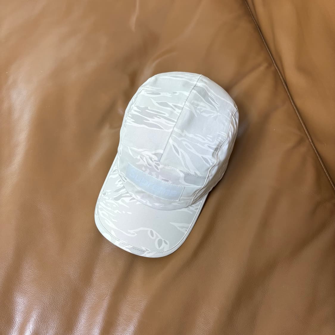 슈프림 캠프캡 모자 리플렉티브 타이거 카모 화이트 상품이미지5