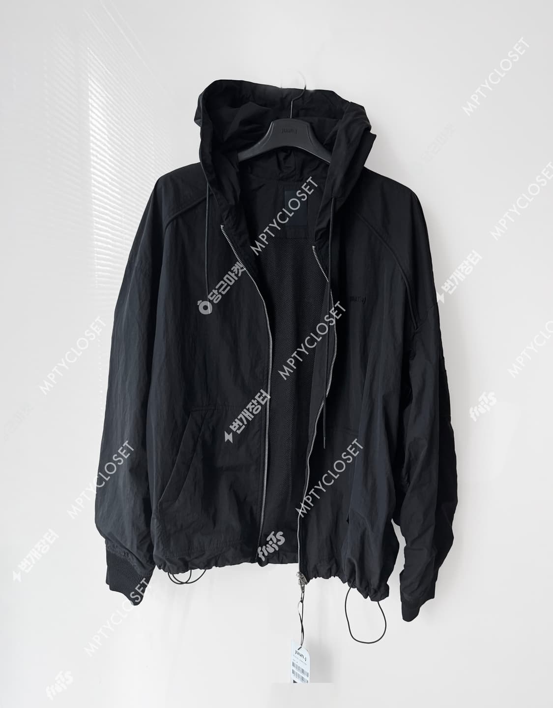 [M] juun.j 준지 23fw 나일론 퍼커링 MA-1 후드집업 점퍼 상품이미지1