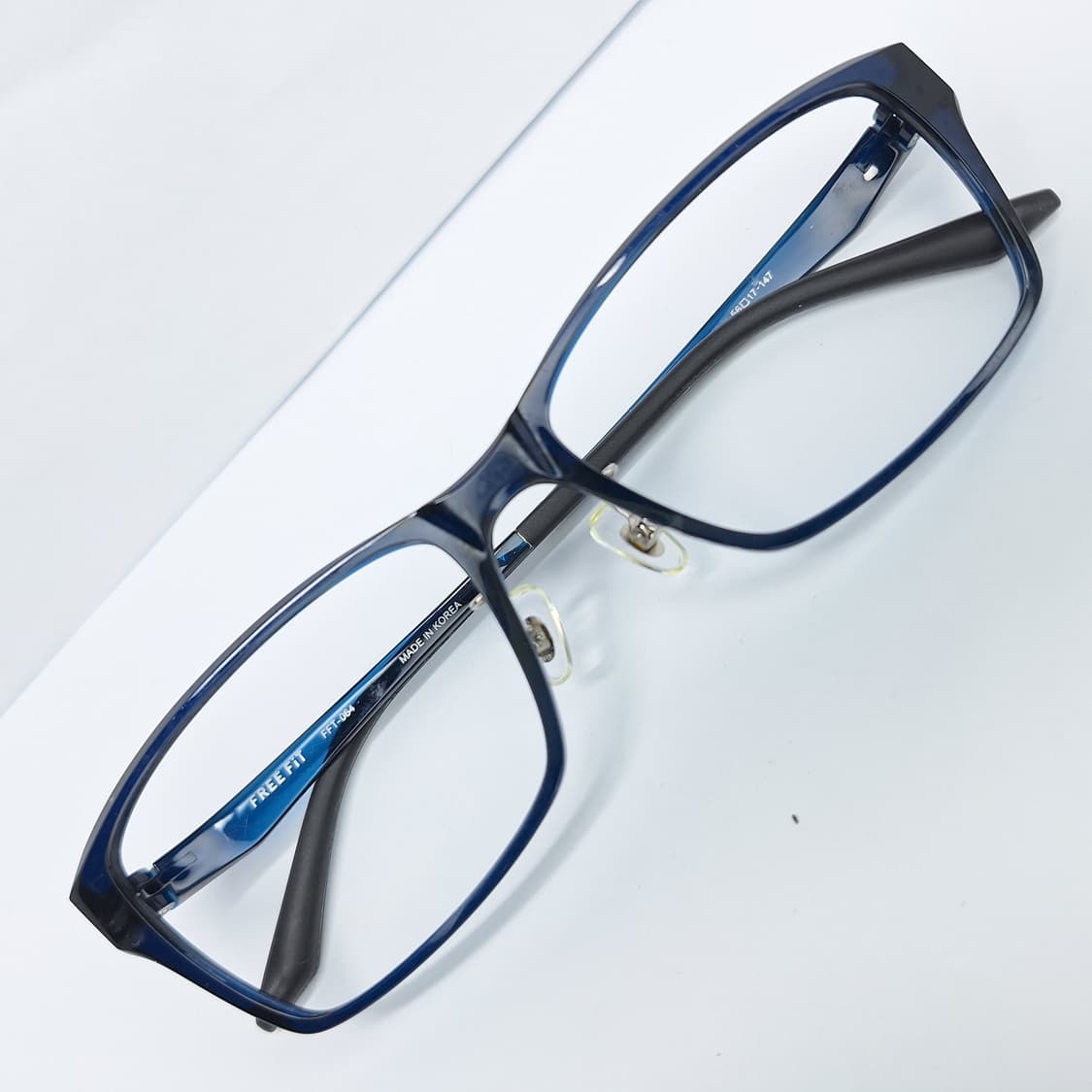 메가네이치바 FREE FIT FFT-064 울템 와이드 아쿠아블루 안경테 상품이미지1