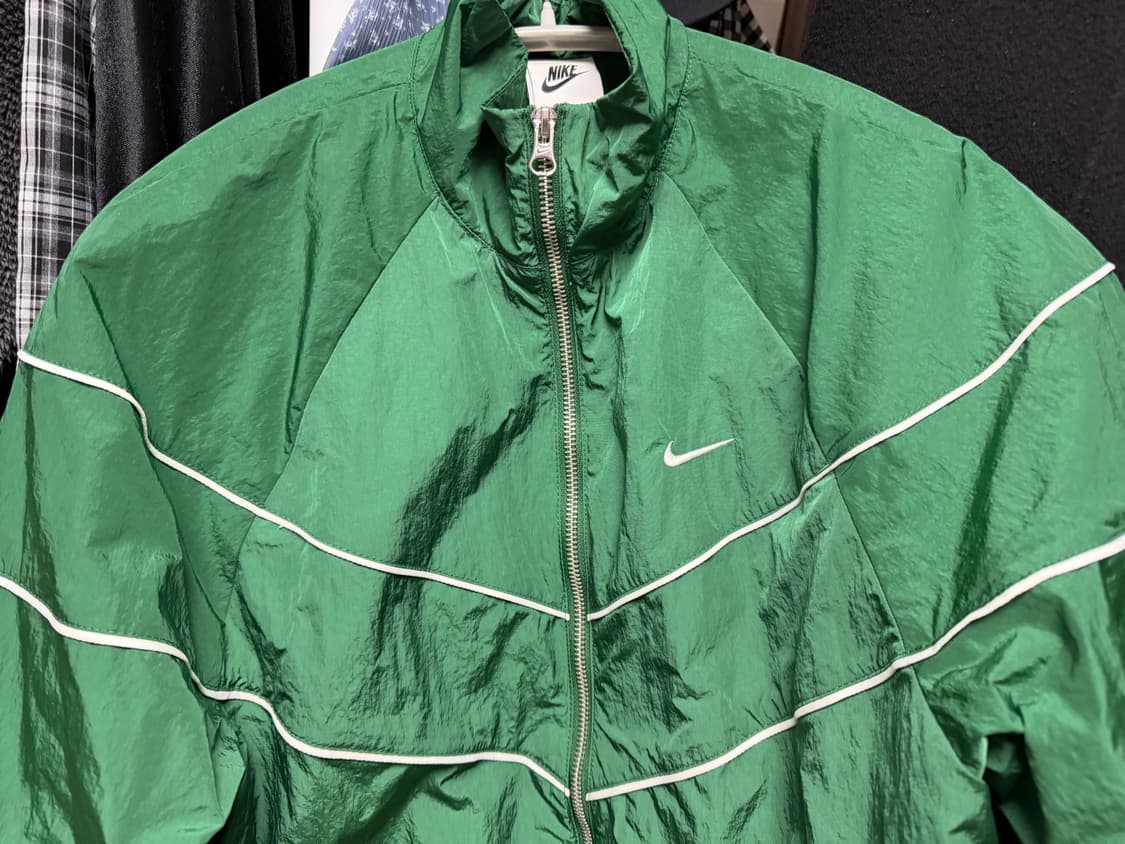 나이키 바람막이 트랙자켓 상품이미지2