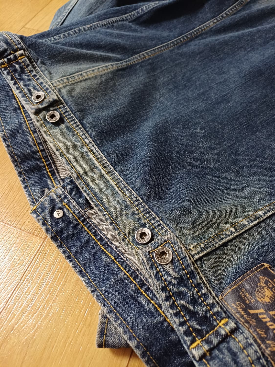 디젤 빈티지 워싱 데님 트러커 자켓 상품이미지7