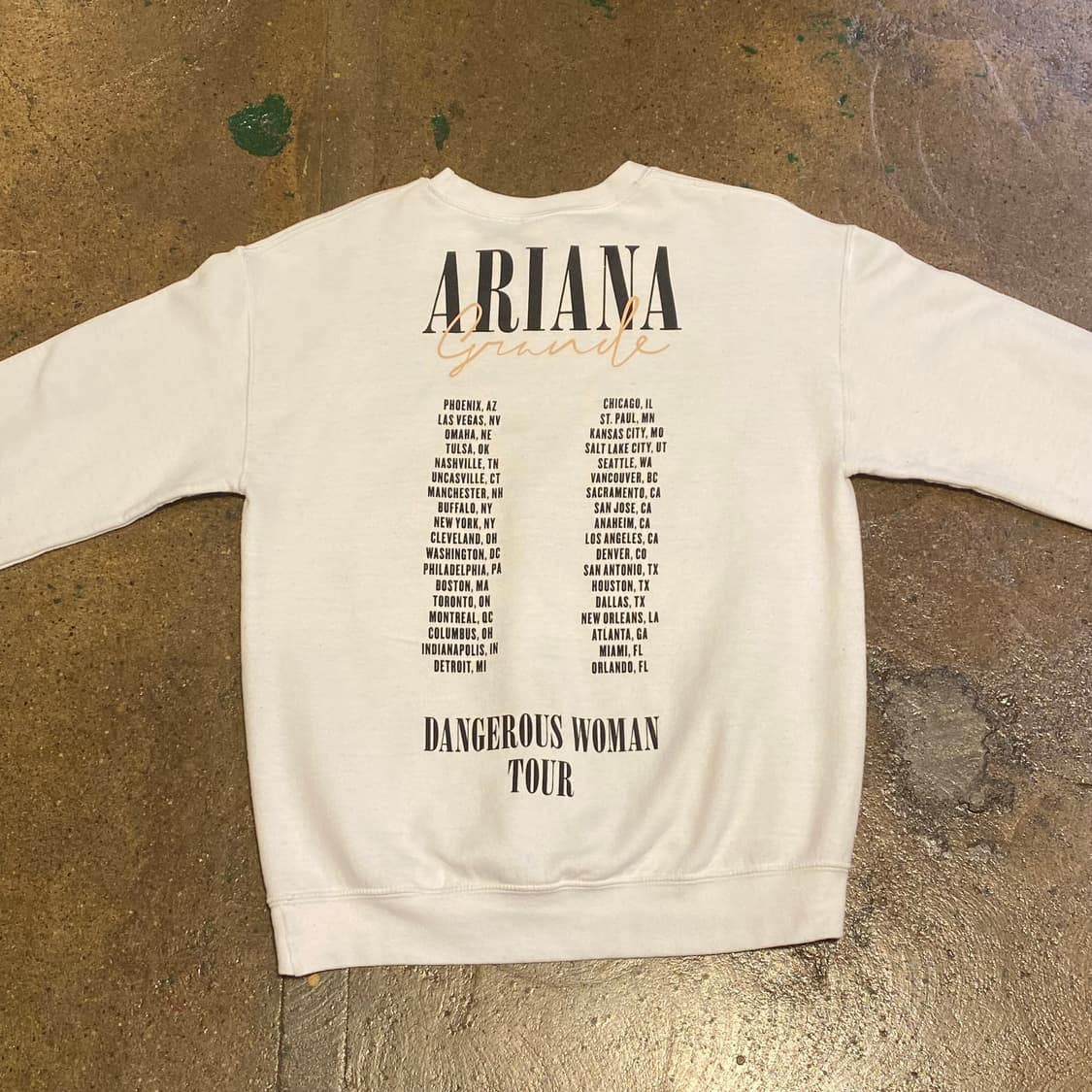 미국 빈티지 길단 아리아나그란데 투어 맨투맨 상품이미지6