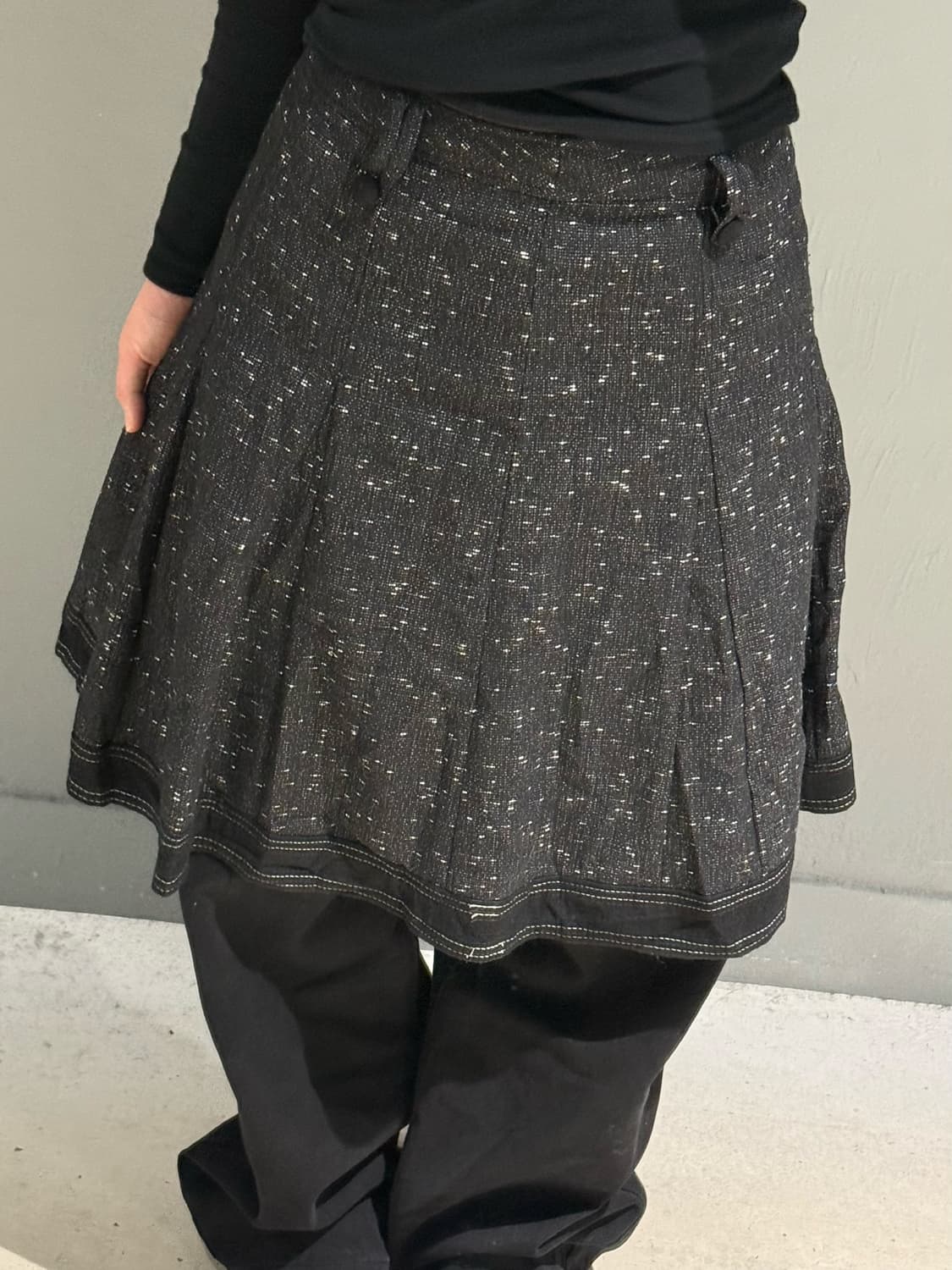 black tweed line detail flare skirt 상품이미지3