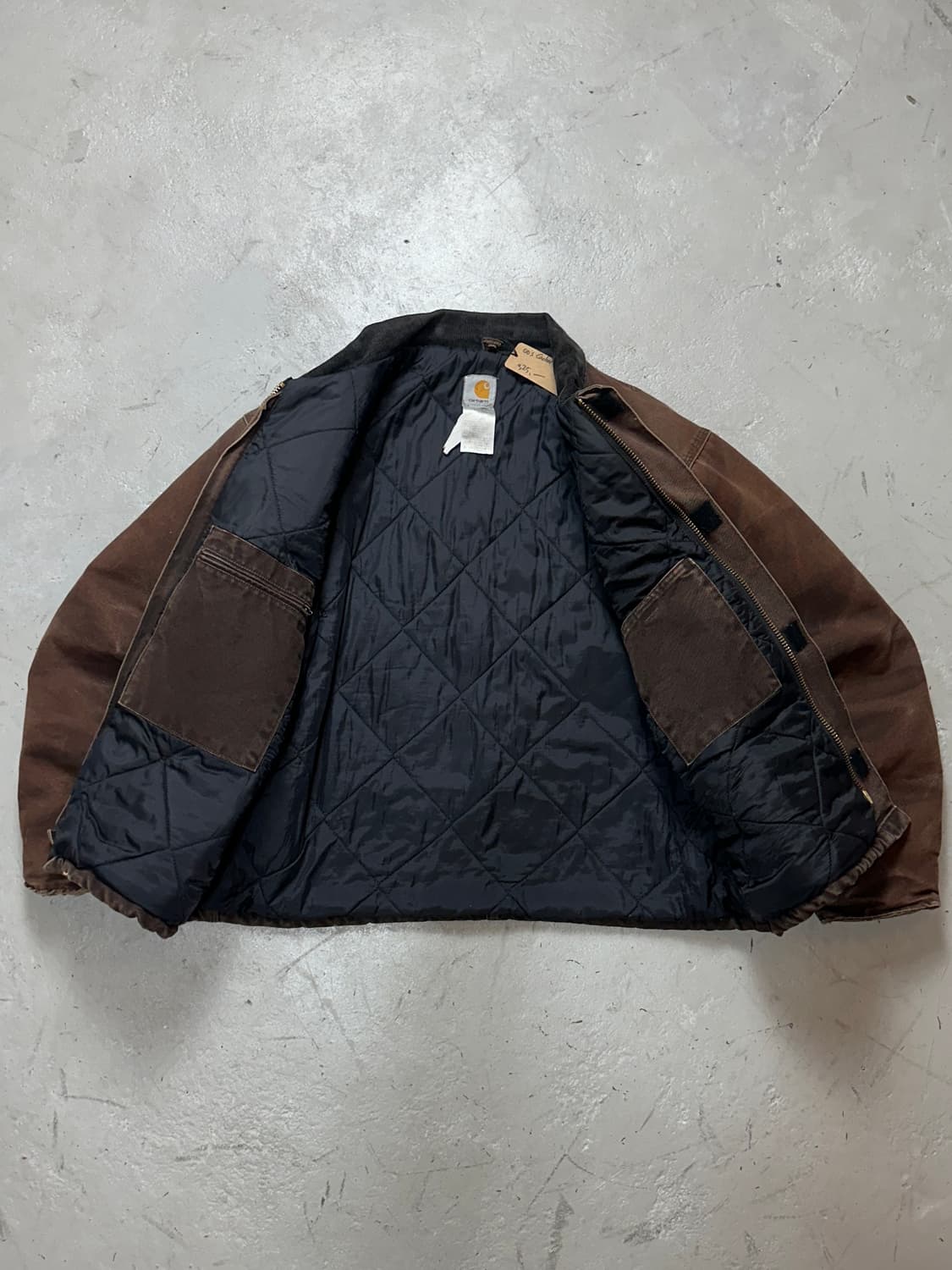 OG 칼하트 J22 DKB 아크틱 자켓 칼하트 디트로이트 DKB 상품이미지8