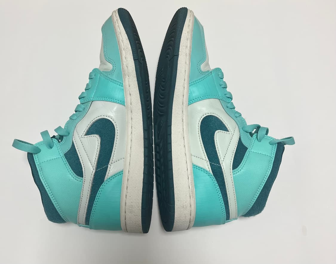 (W) 조던 1 미드 SE 블리치드 터크 스카이 J 틸 상품이미지3