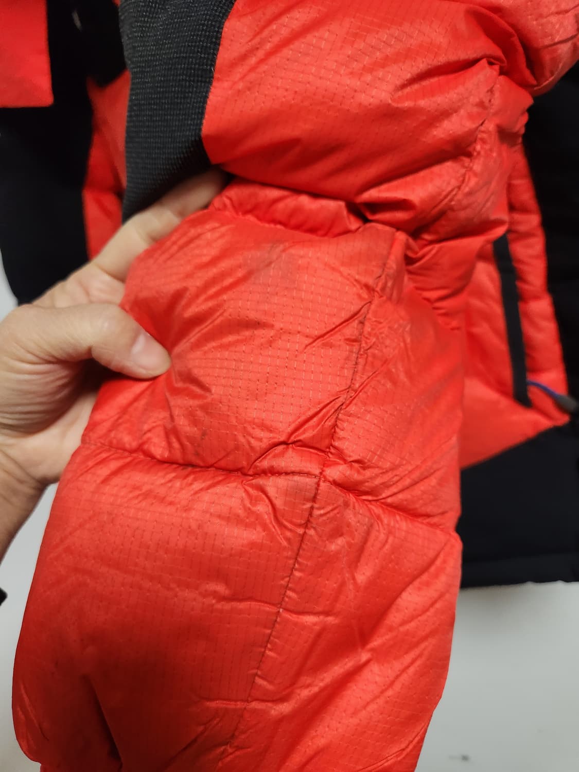 밀레 여성 오리털 오렌지/블랙 패딩 95 상품이미지5