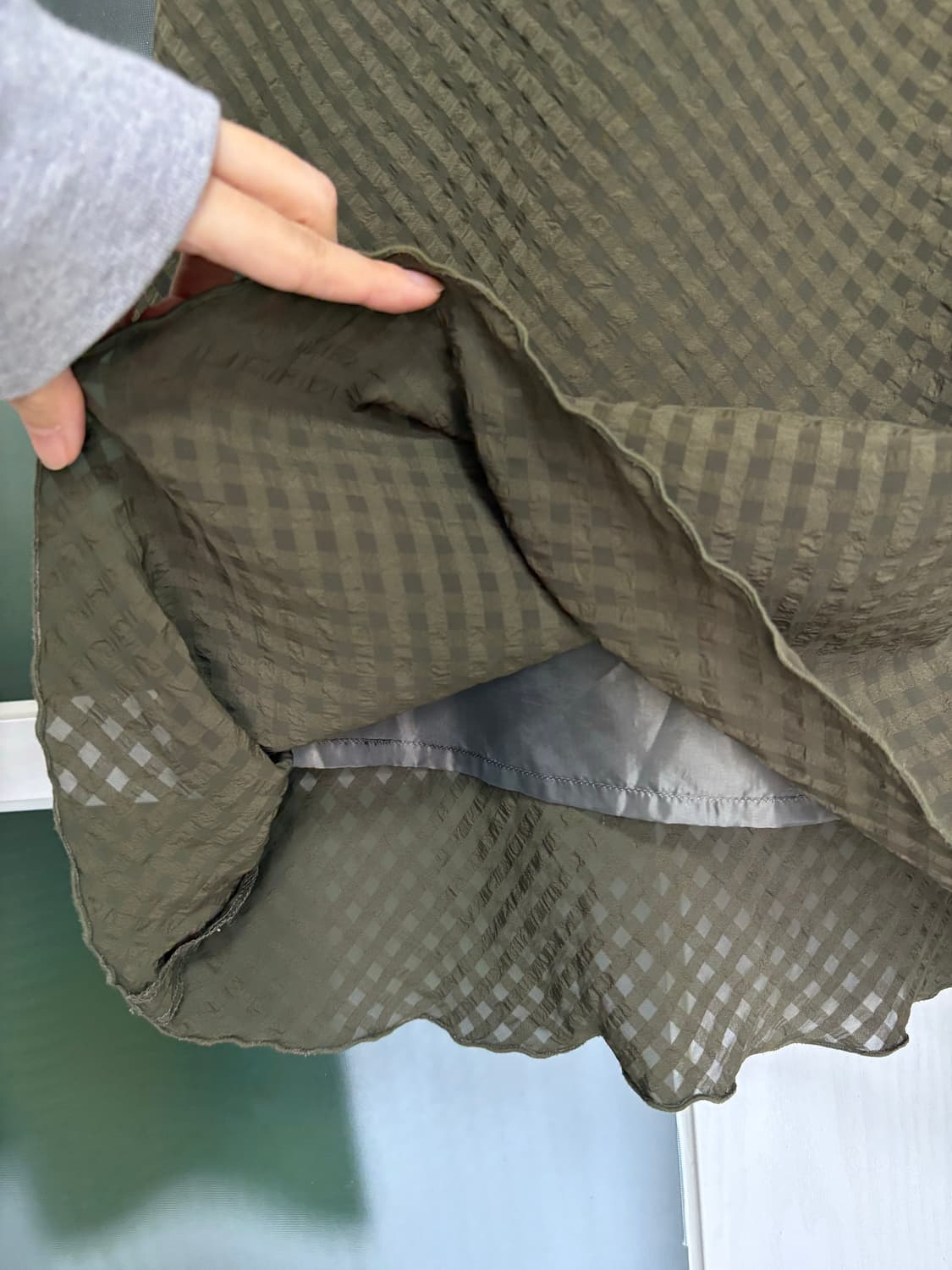 카키 잔체크 롱 스커트 상품이미지3