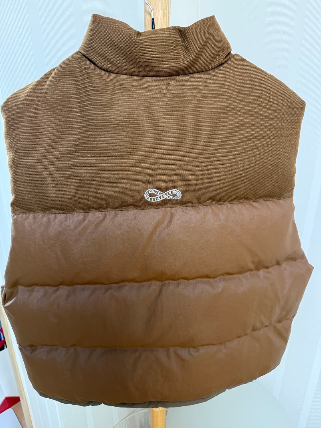 예스아이씨 패딩 베스트 M 상품이미지2