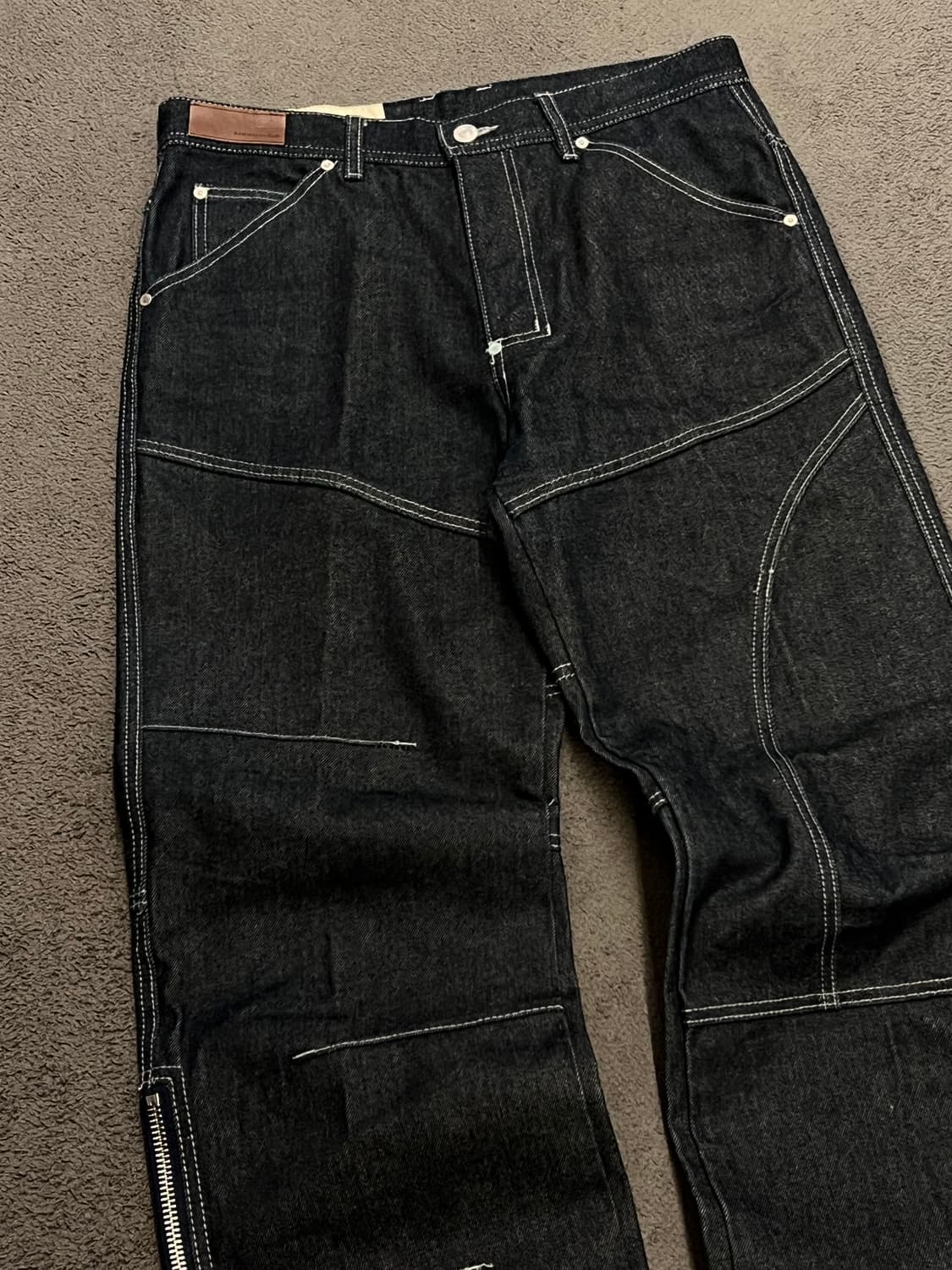 앤더슨벨 레그리지드 지퍼 와이드 팬츠 처분  상품이미지2