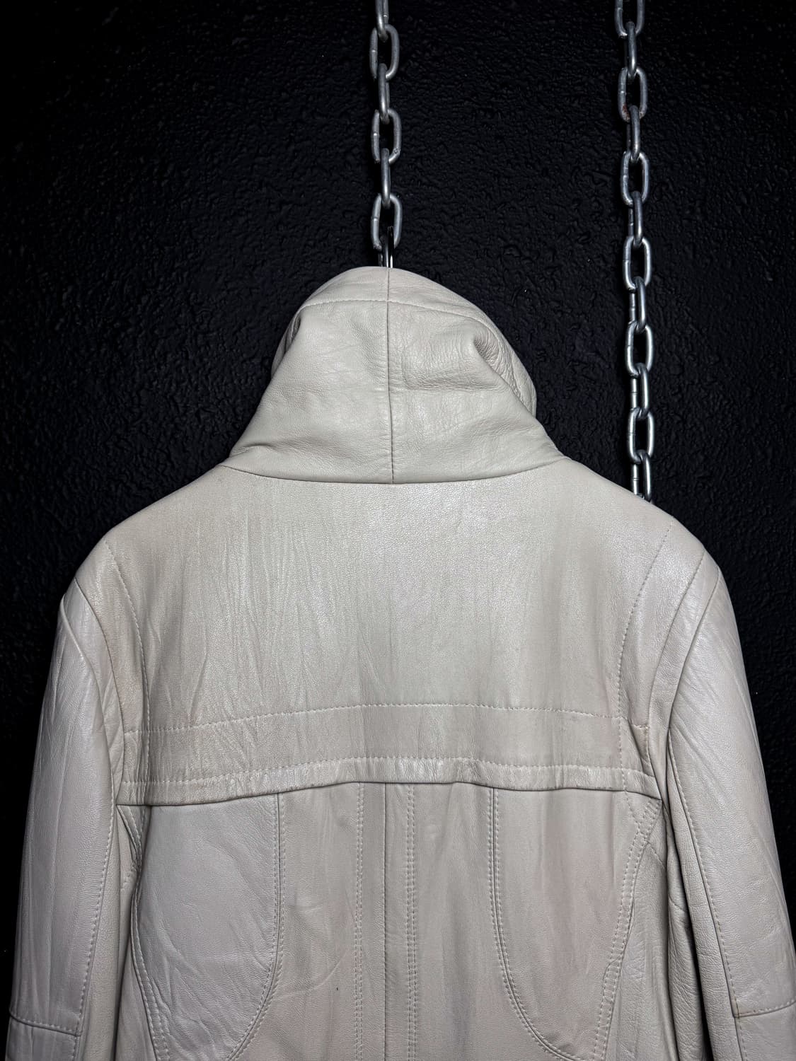 Ivory high-neck leather jacket  상품이미지8