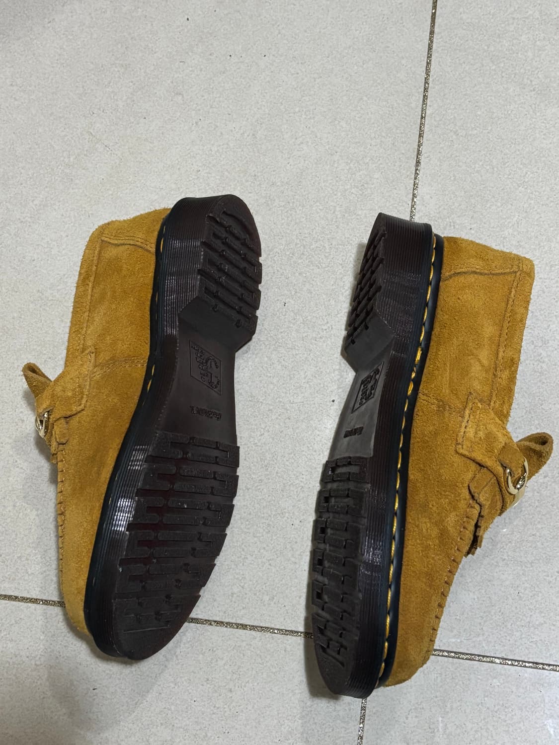 [265] 닥터마틴 아드리안 스내플 스웨이드 로퍼 상품이미지3