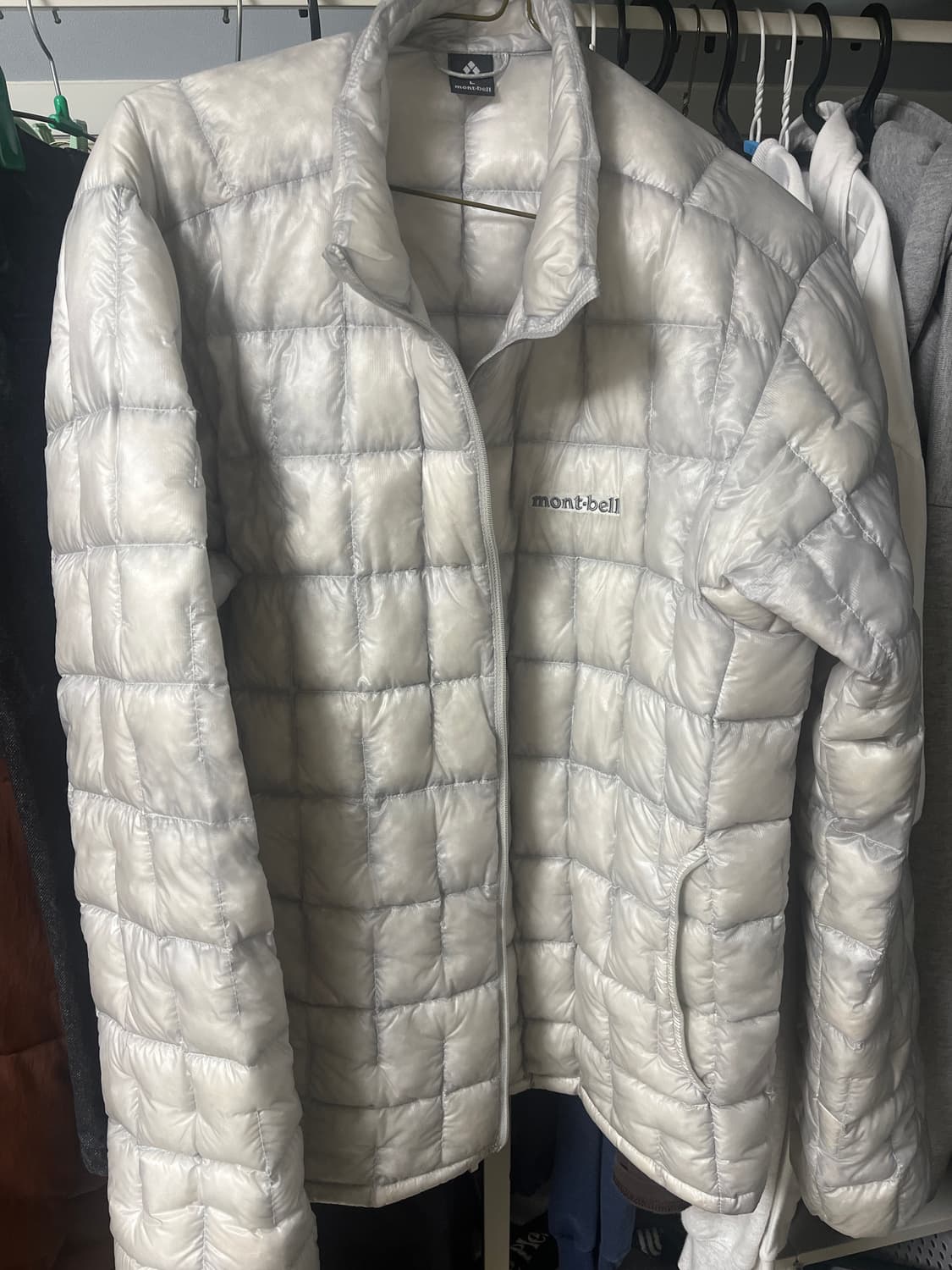 몽벨 플라즈마 1000 다운 자켓 라이트 실버 상품이미지2
