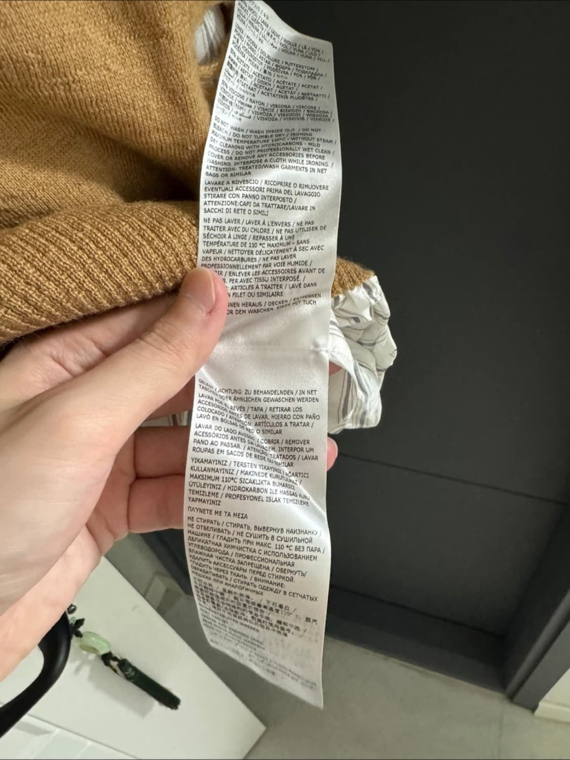 메종마르지엘라 디스트레스드 스웨터 상품이미지5