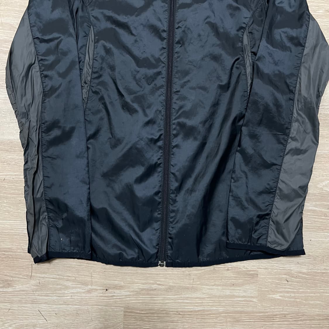 나이키 스우시 자수 로고 바람막이 집업자켓 [블랙] M/95 상품이미지3