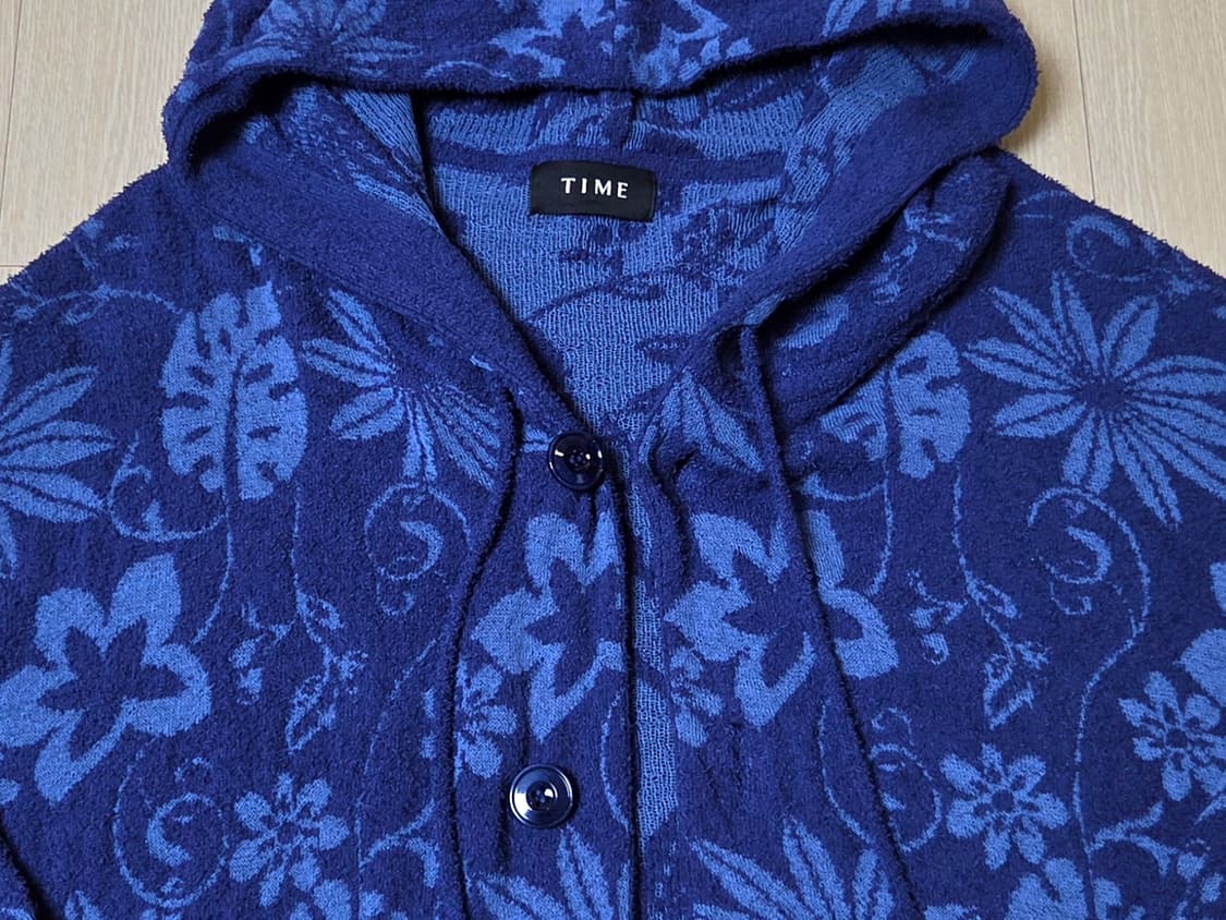 [정품] 타임옴므 플라워 디테일 테리 잉크 남성 후드 가디건 105 상품이미지1