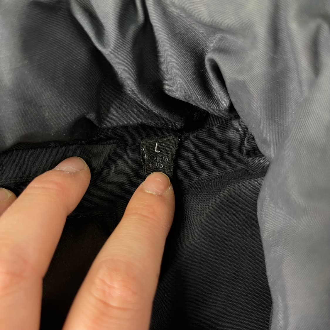 100 데우스엑스마키나 푸퍼 패딩 조끼 상품이미지5