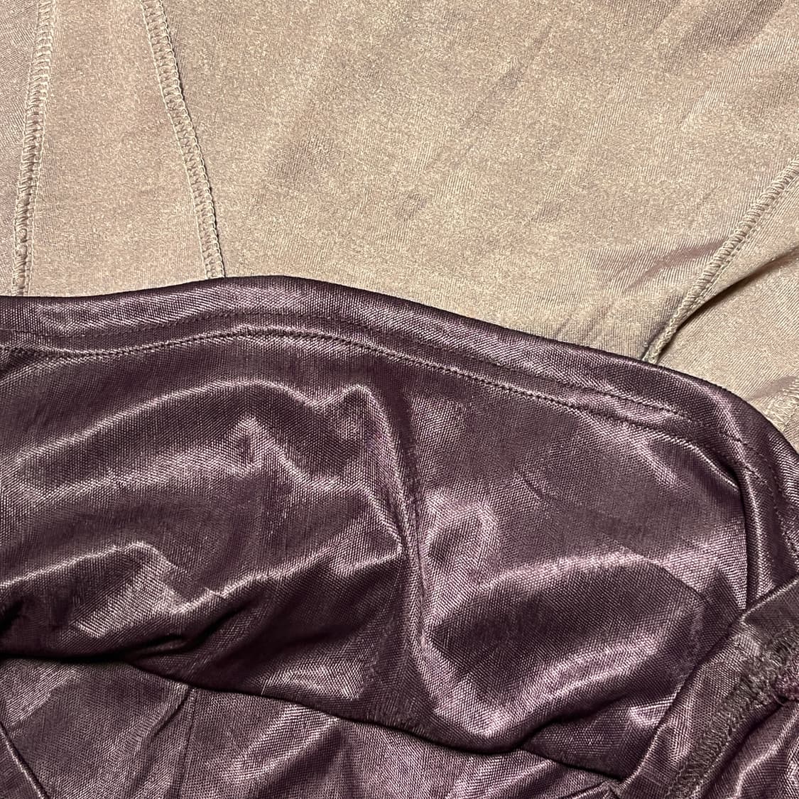 오즈온 벨벳 고스 미디 스커트 상품이미지7