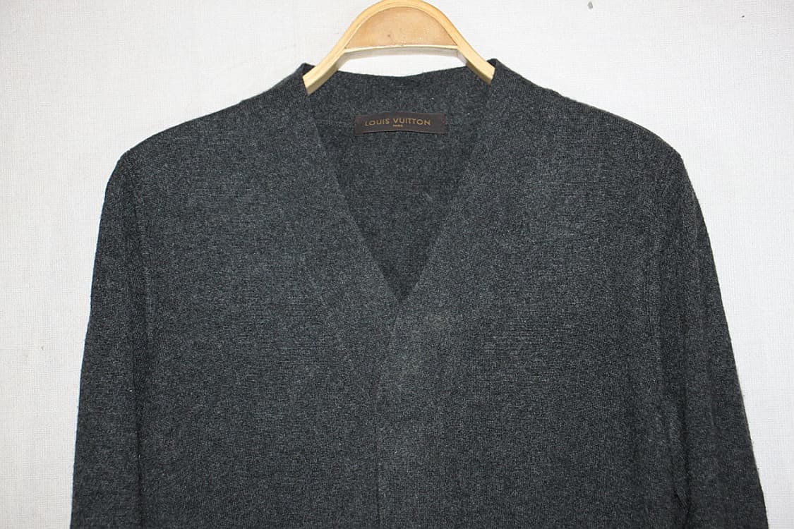 Louis Vuitton 루이비통 케시미어 V넥니트(우리100) 상품이미지3