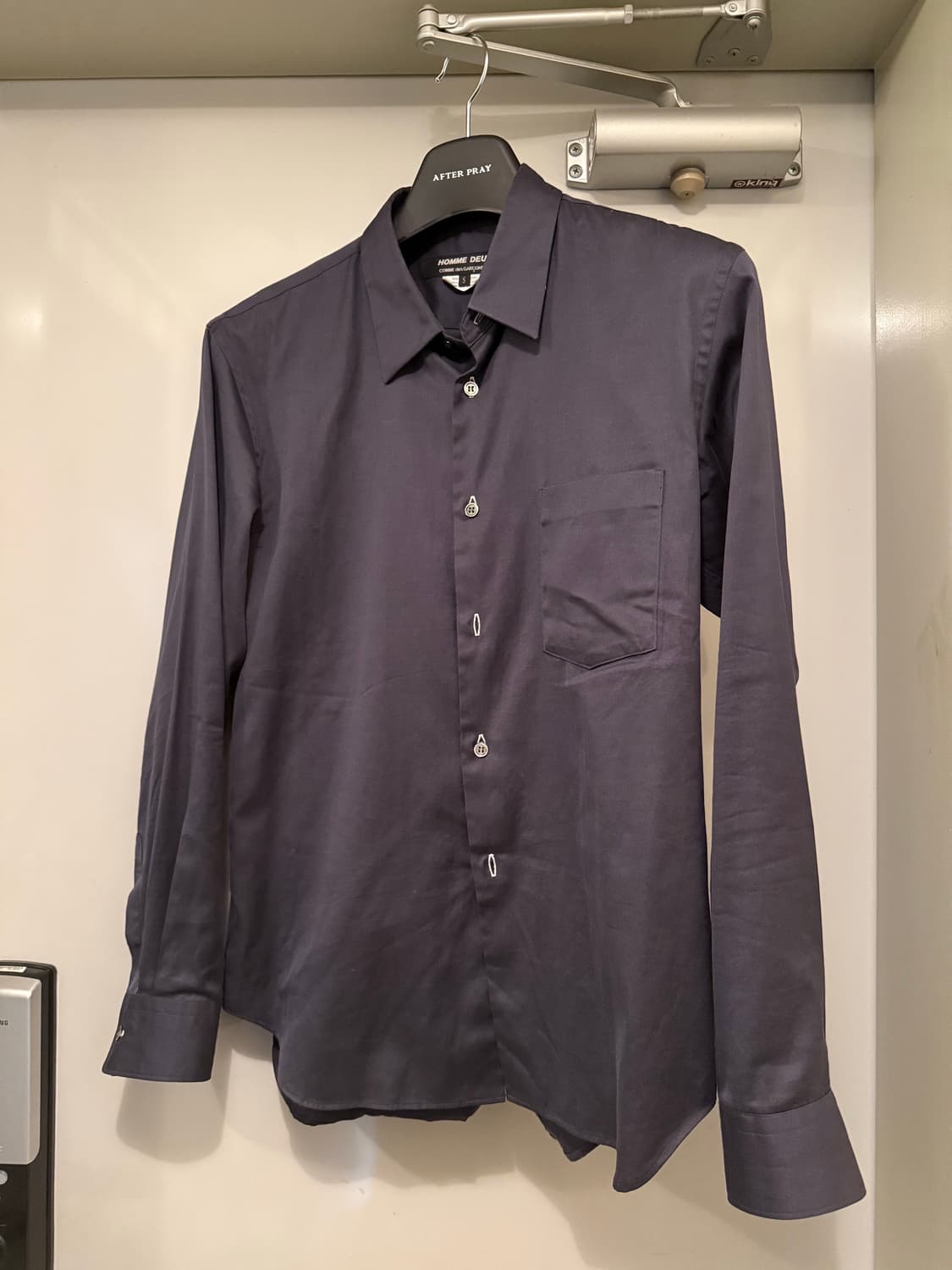 꼼데가르송 옴므 듀스 새틴 네이비 셔츠 상품이미지1