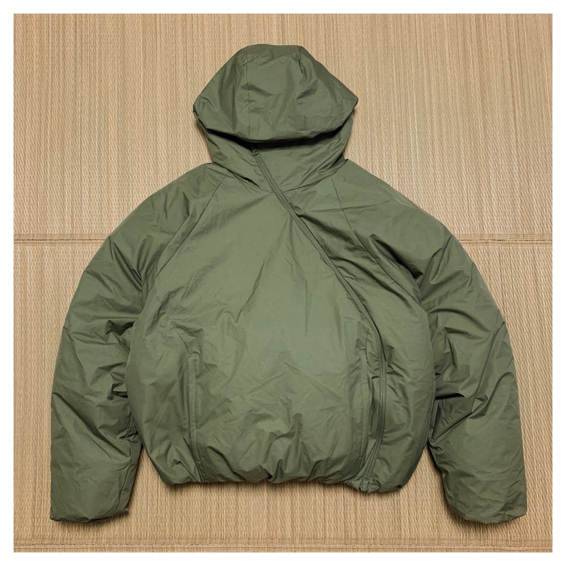 포스트아카이브팩션 5.0 다운 센터 올리브 그린 상품이미지1