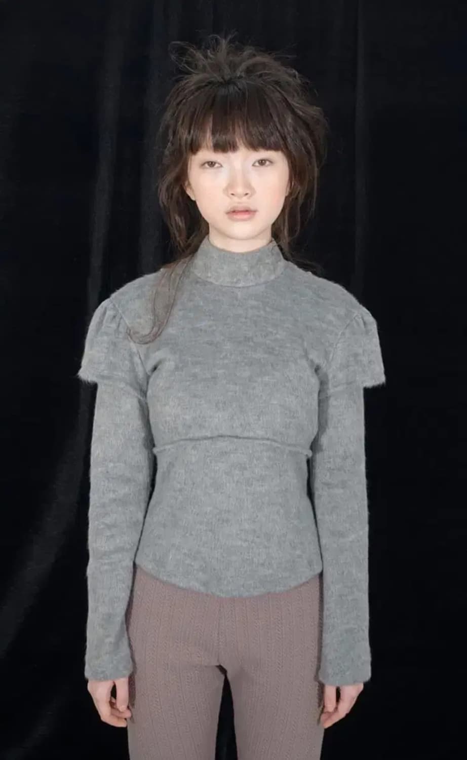 샵페어리 hairy puff line top 상품이미지1