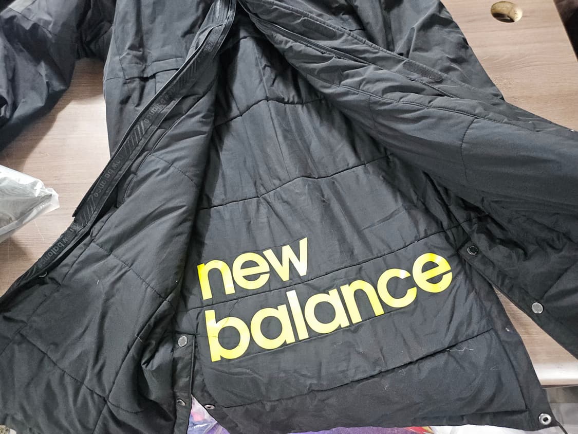 뉴발란스 블랙 롱패딩 후드 일체형 90  S 상품이미지6