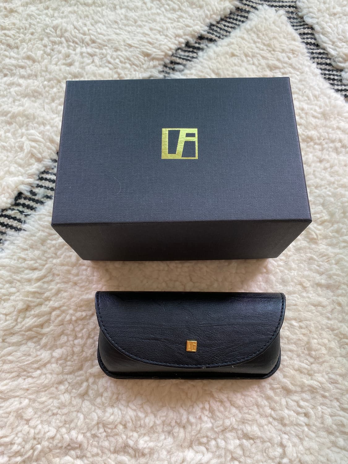 린다페로우 블랙 그라데이션 선글라스 상품이미지2