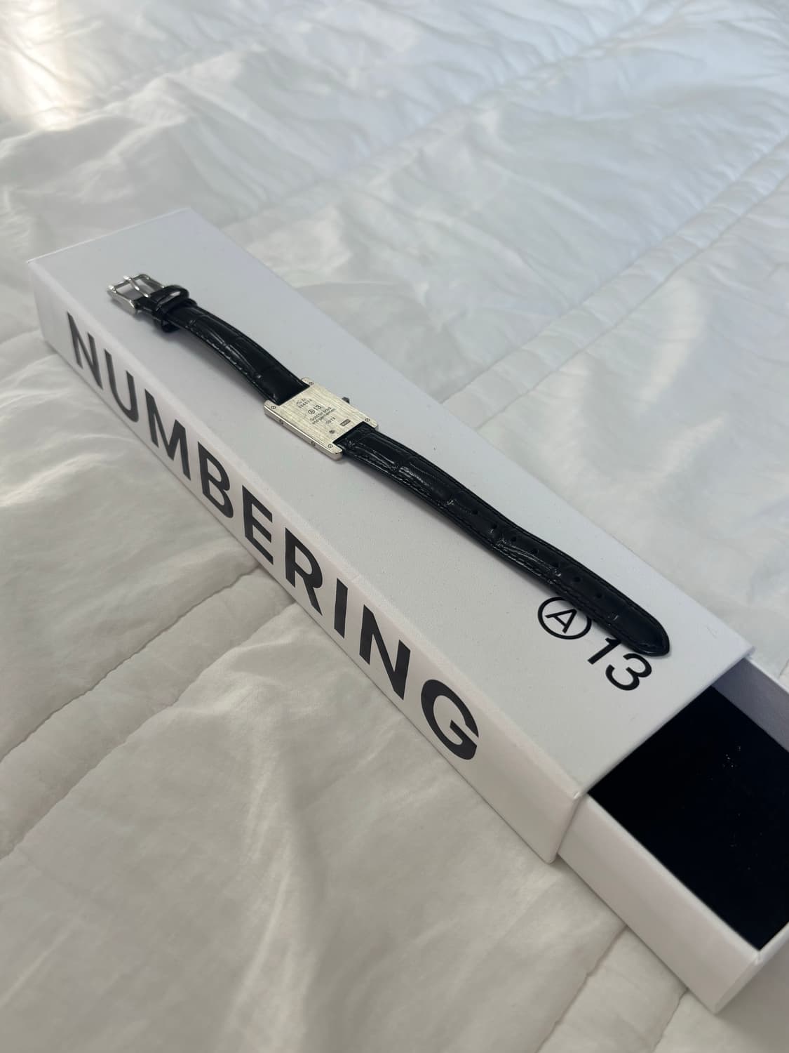 넘버링 #1901 A13 워치 브레이슬릿 블랙/실버 상품이미지2